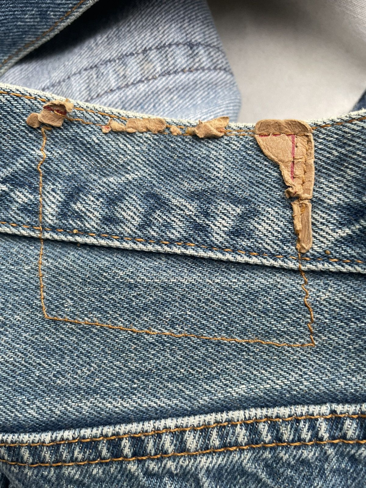 If Six Was Nine × Levi's × Vintage Vintage Levi’s 501XX e 1990 Usa Aging Faded Wash Size US 31 - 15 Thumbnail