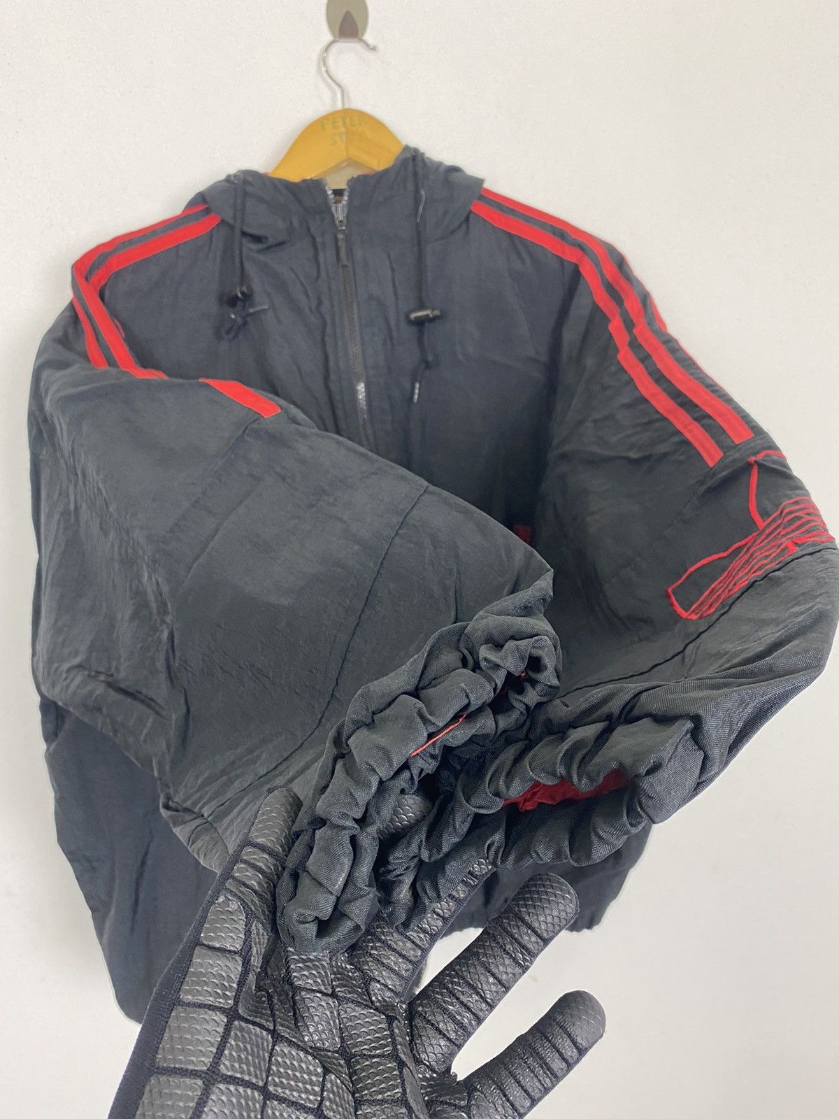 Adidas × Vintage VINTAGE ADIDAS HODDIES JACKET BIG LOGO Size US M / EU 48-50 / 2 - 4 Thumbnail