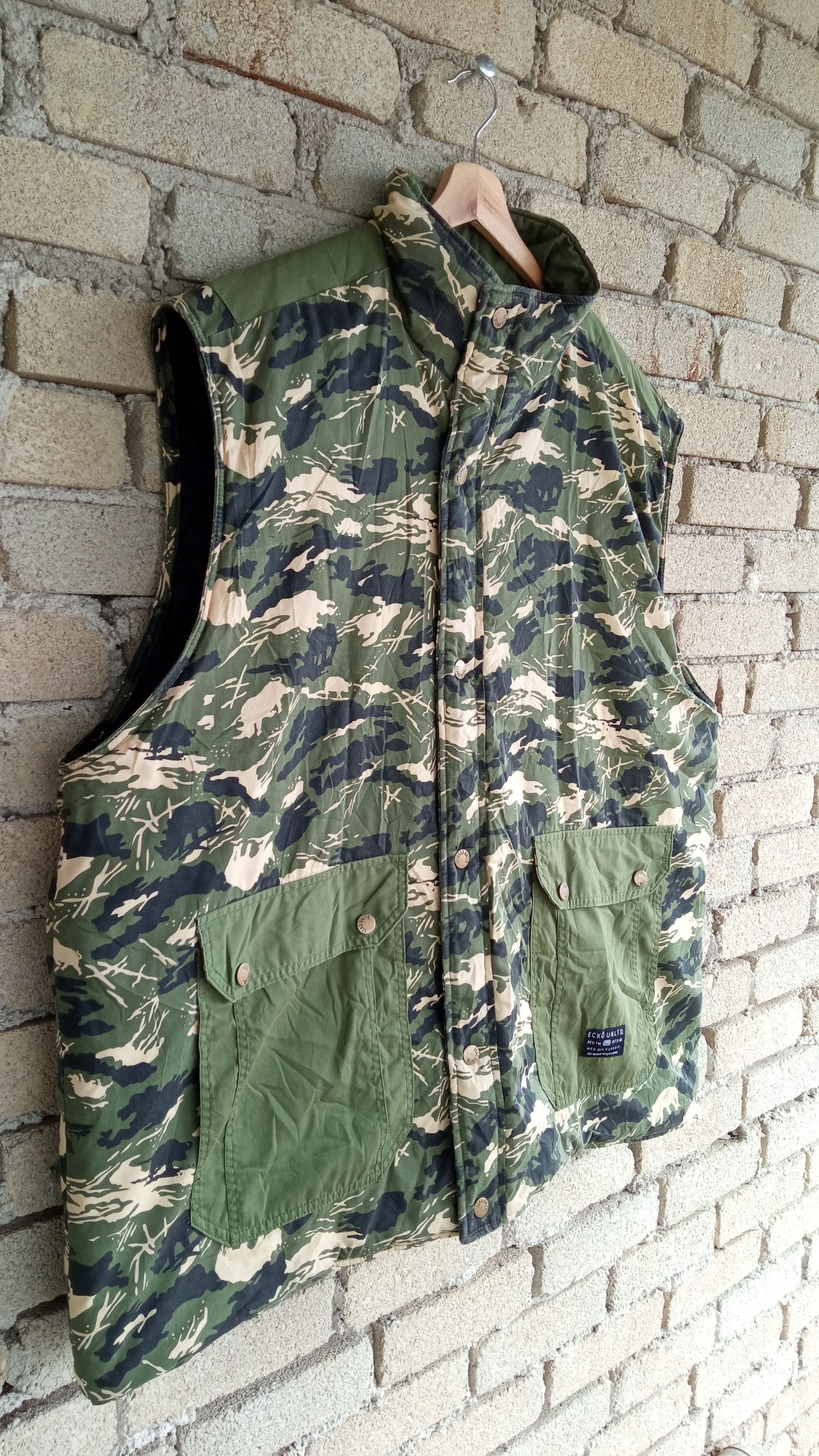 Ecko Unltd. × Vintage 🔥🔥Ecko Unlimited Oversize Camo Sweater Vest Jacket Size US XXL / EU 58 / 5 - 2 Thumbnail