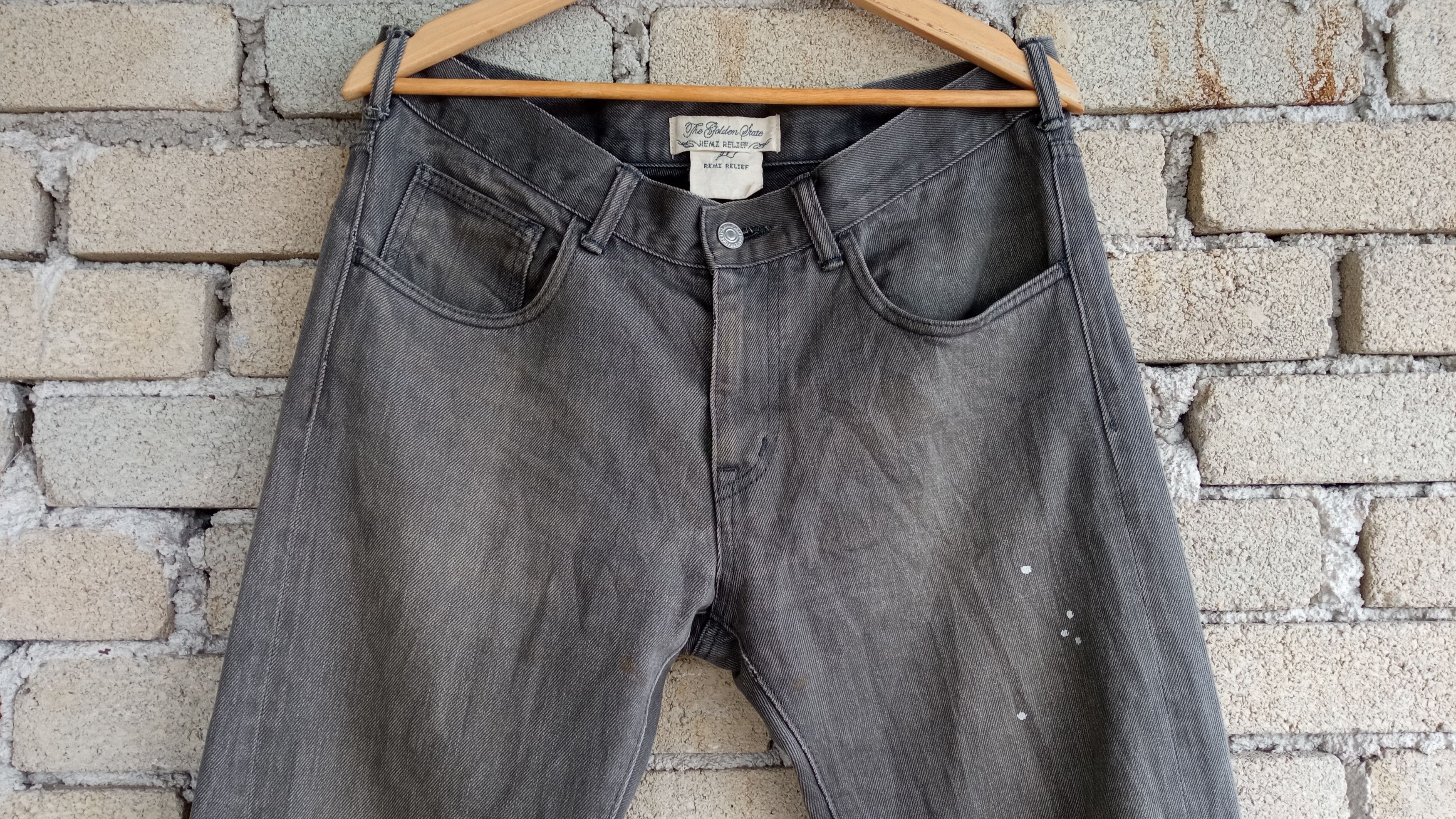 Japanese Brand × Remi Relief × Vintage 🔥🔥Japanese Brand Remi Relief Distressed Jeans Denim Size US 34 / EU 50 - 7 Thumbnail