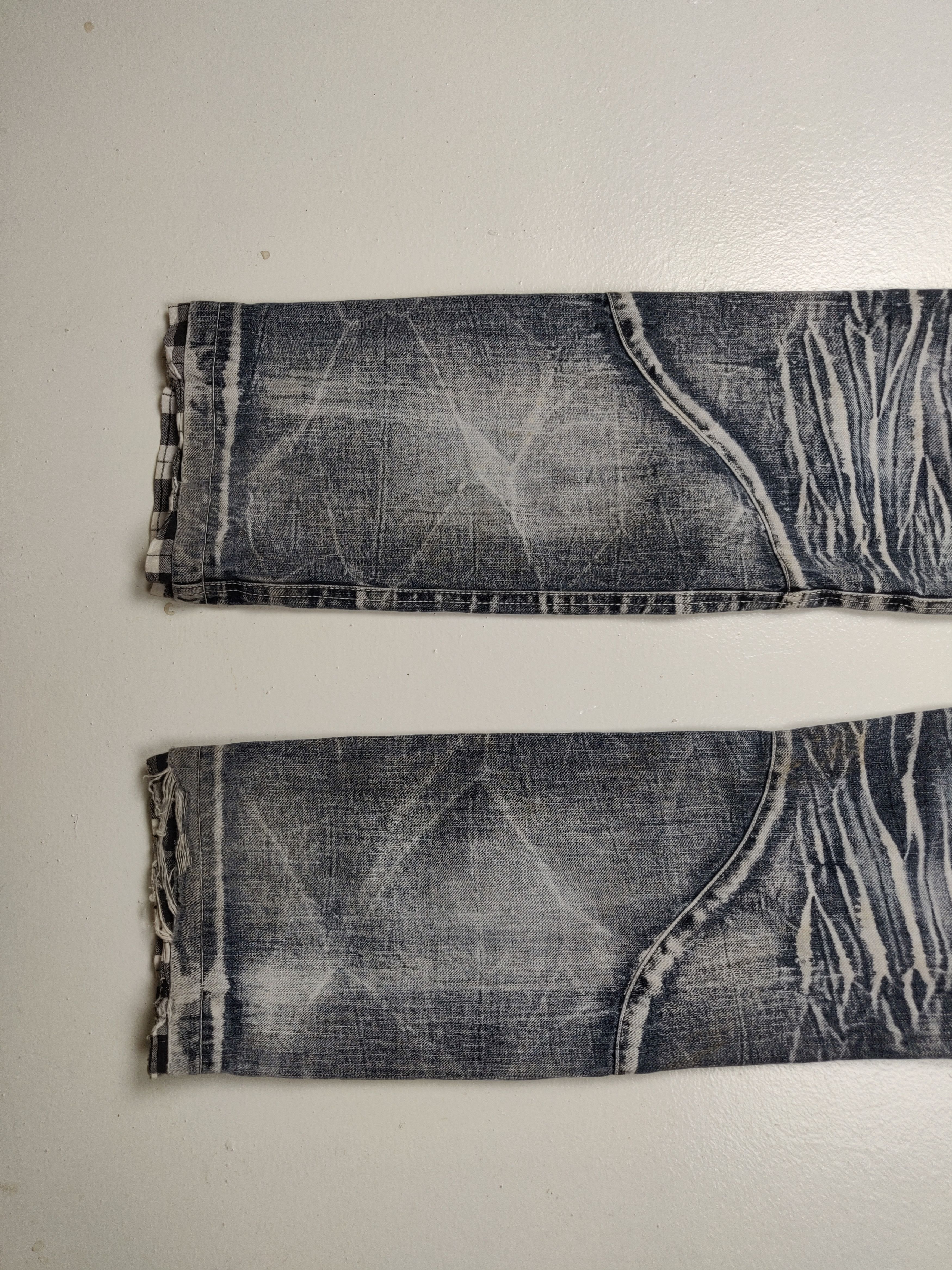 Japanese Brand 2002 Lowbox Japan D-Blu Collection Punk Denim Jeans Size US 35 - 13 Thumbnail