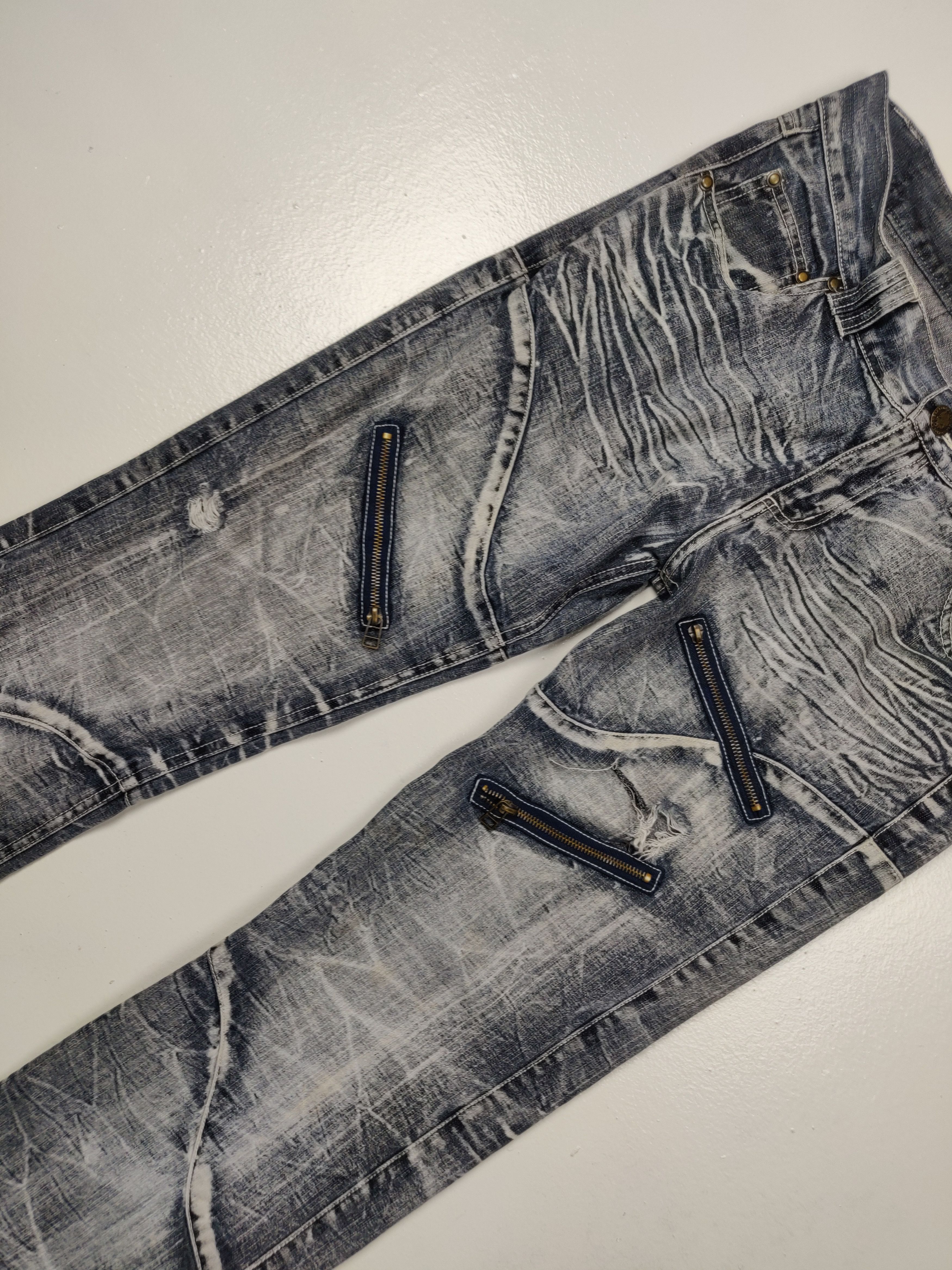 Japanese Brand 2002 Lowbox Japan D-Blu Collection Punk Denim Jeans Size US 35 - 5 Thumbnail