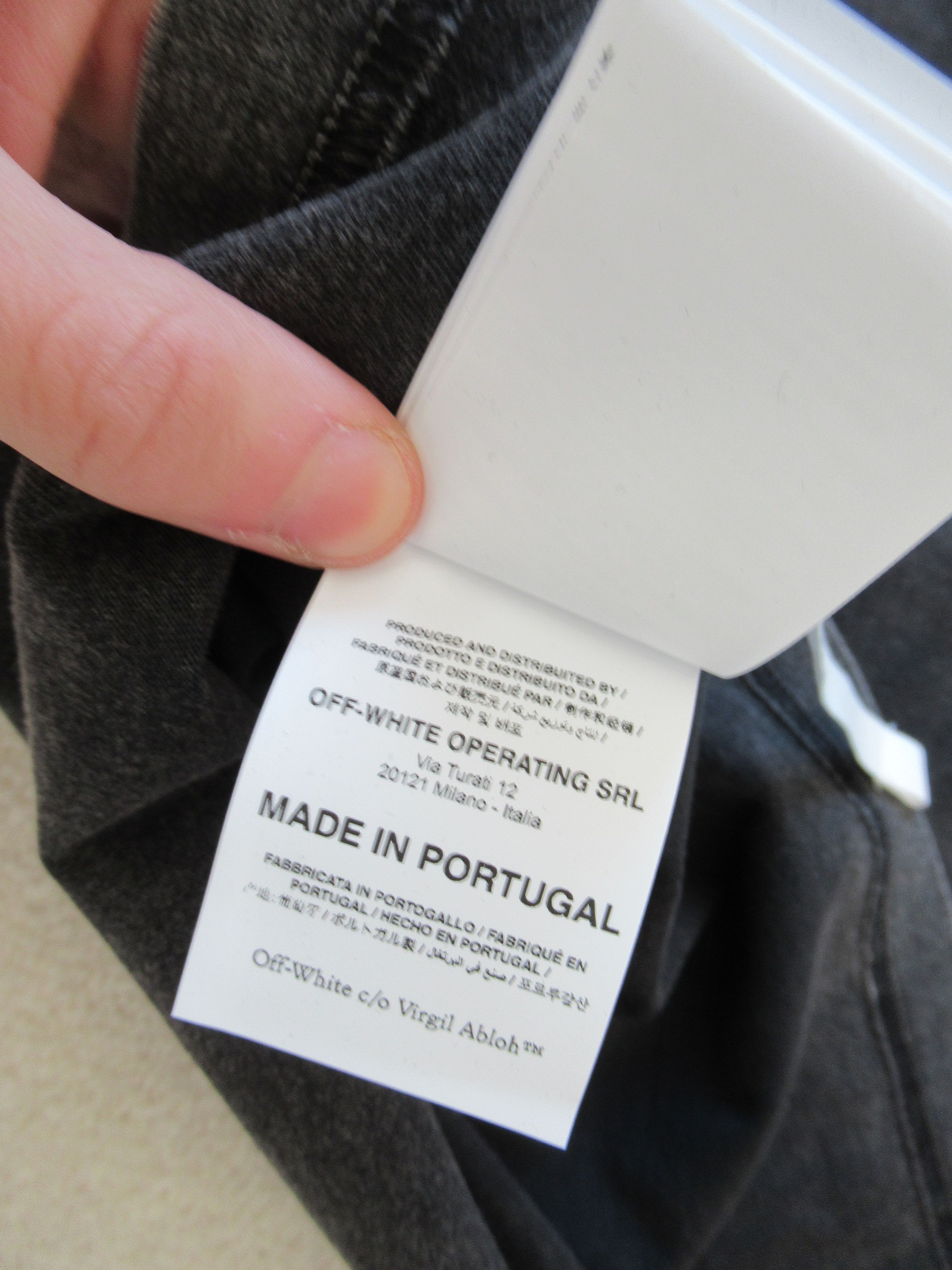 Off-White Off White Black Face New Logo Arrow Virgil Small Size US S / EU 44-46 / 1 - 5 Thumbnail