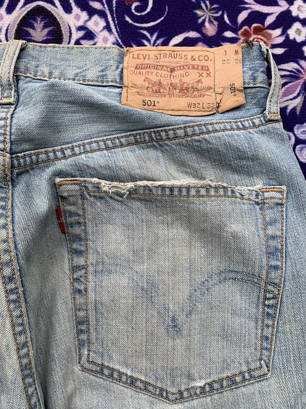 Levi's Vintage Levis 501 Faded Wash Denim Size US 33 - 11 Thumbnail