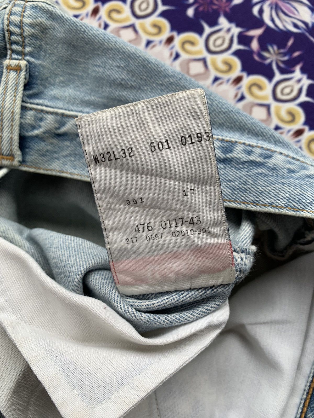 Levi's Vintage Levis 501 Faded Distresed Denim Size US 32 / EU 48 - 8 Thumbnail