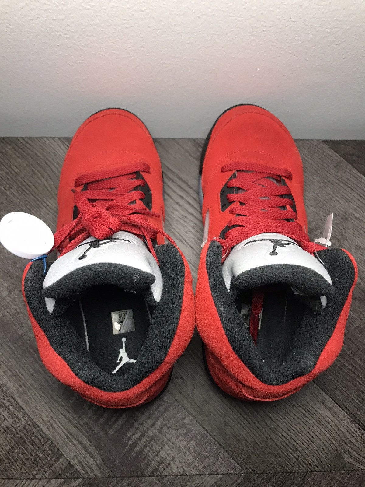 Jordan Brand × Nike Air Jordan 5 Raging Bulls GS Size US 6 / EU 39 - 5 Thumbnail
