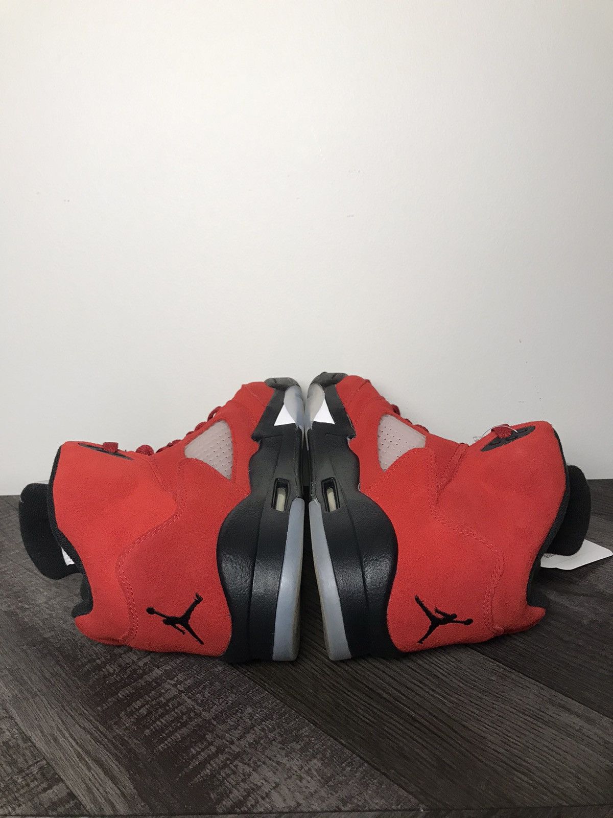 Jordan Brand × Nike Air Jordan 5 Raging Bulls GS Size US 6 / EU 39 - 4 Thumbnail