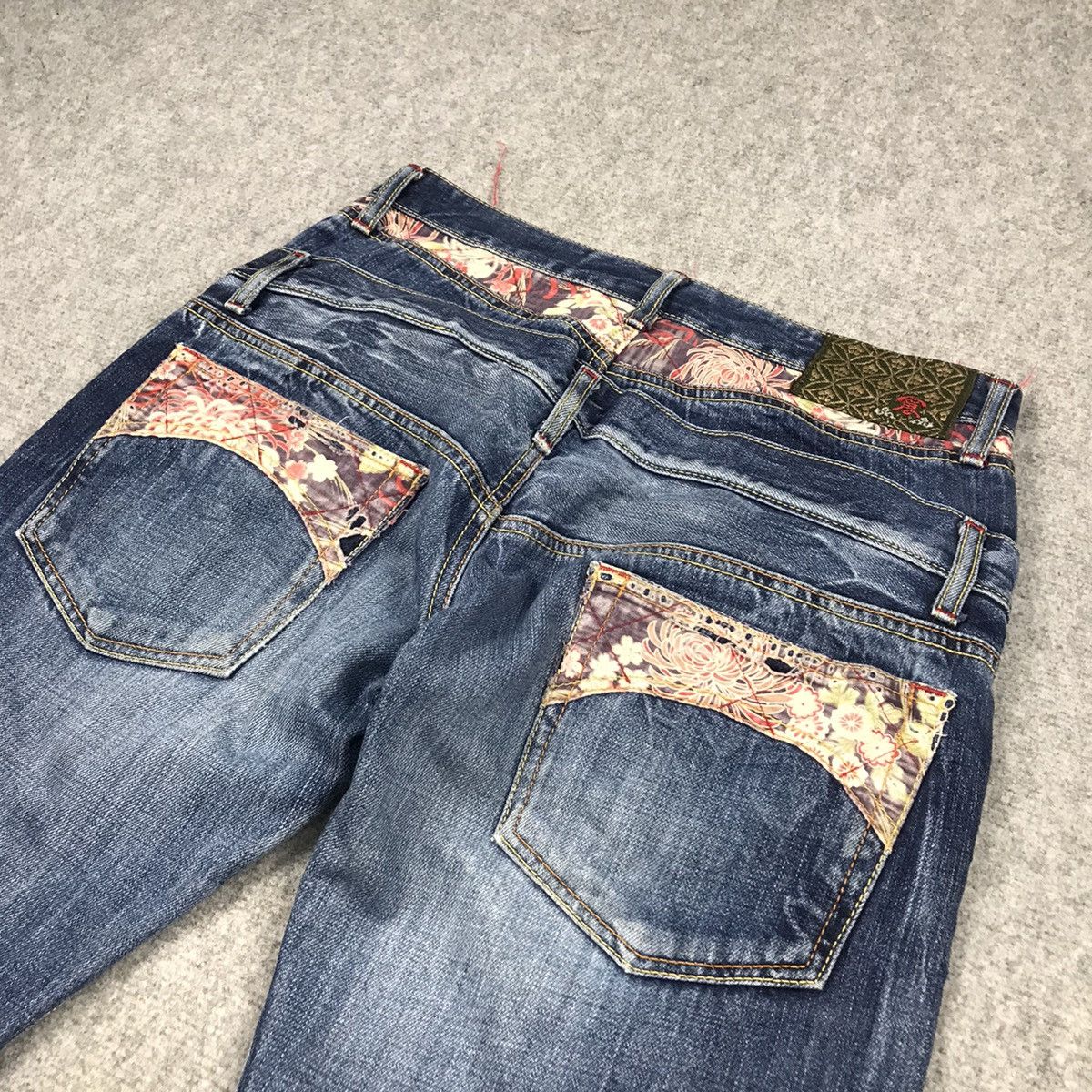 Eternal DOUBLE WAIST RIPPED DISTRESSED ENTERNAL DENIM PANTS Size US 30 / EU 46 - 16 Thumbnail