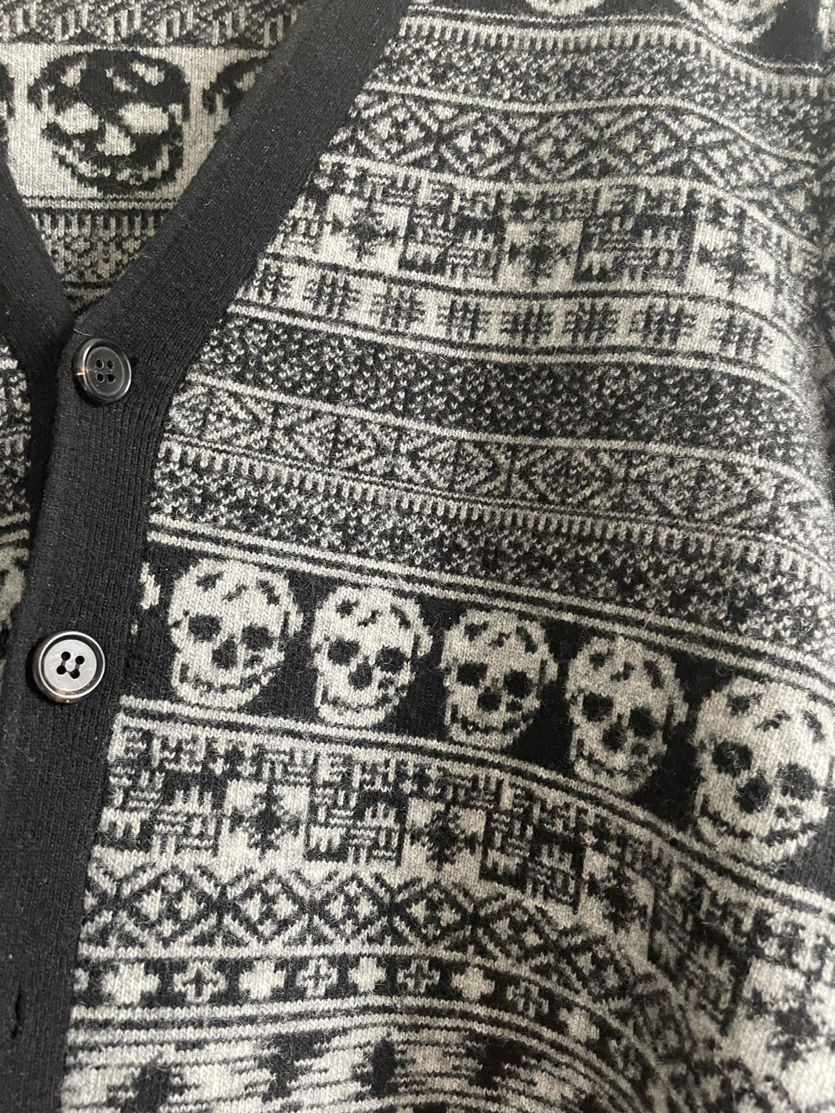 Alexander McQueen AW06 Caviar Skull Cardigan Size US S / EU 44-46 / 1 - 3 Thumbnail