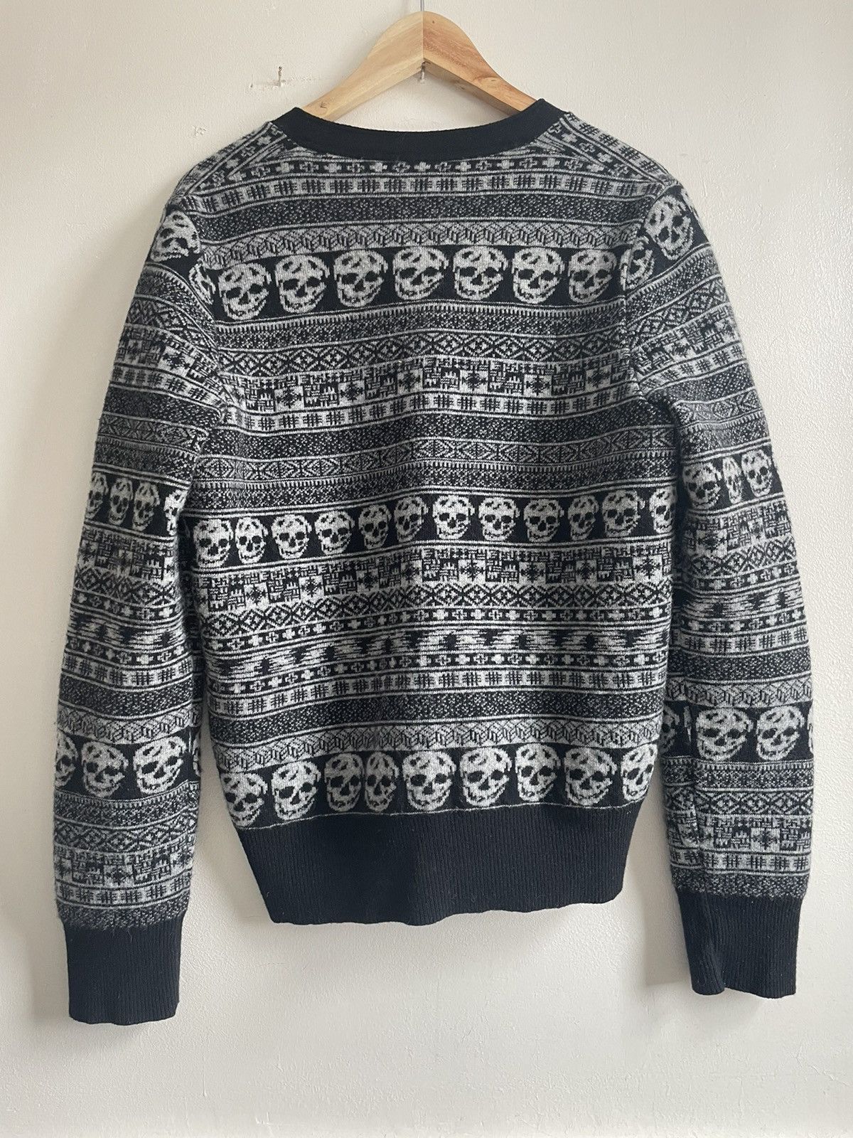 Alexander McQueen AW06 Caviar Skull Cardigan Size US S / EU 44-46 / 1 - 6 Thumbnail