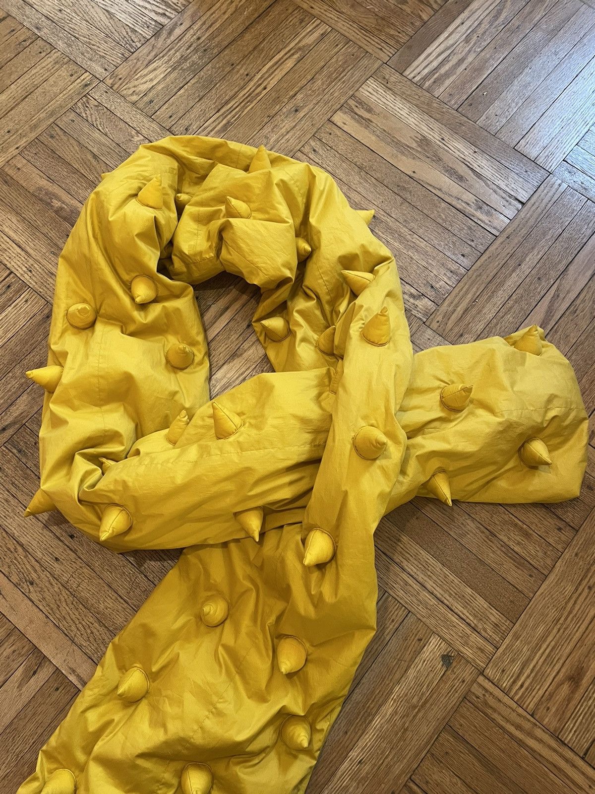 JW Anderson × Moncler FW20 Runway Sample Spike Scarf Size ONE SIZE - 5 Thumbnail