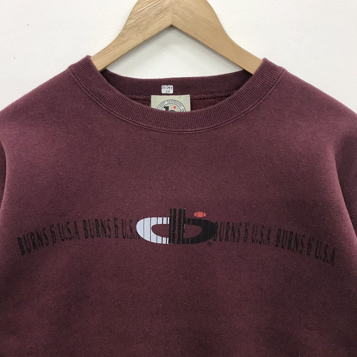 Vintage *Rare!! Vintage Burns Corpration Sweatshirt Size US M / EU 48-50 / 2 - 7 Thumbnail