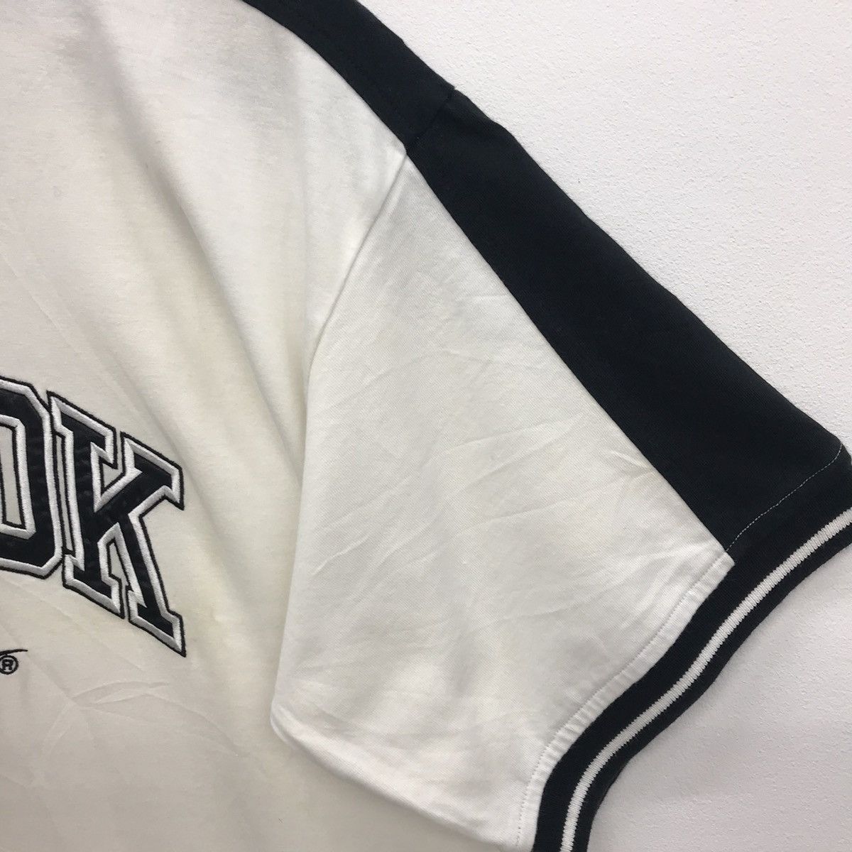 Reebok × Vintage *Rare!! Vintage Reebok Spellout Embroidery Tee Size US L / EU 52-54 / 3 - 4 Thumbnail