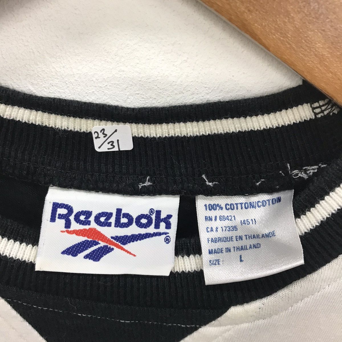 Reebok × Vintage *Rare!! Vintage Reebok Spellout Embroidery Tee Size US L / EU 52-54 / 3 - 12 Thumbnail