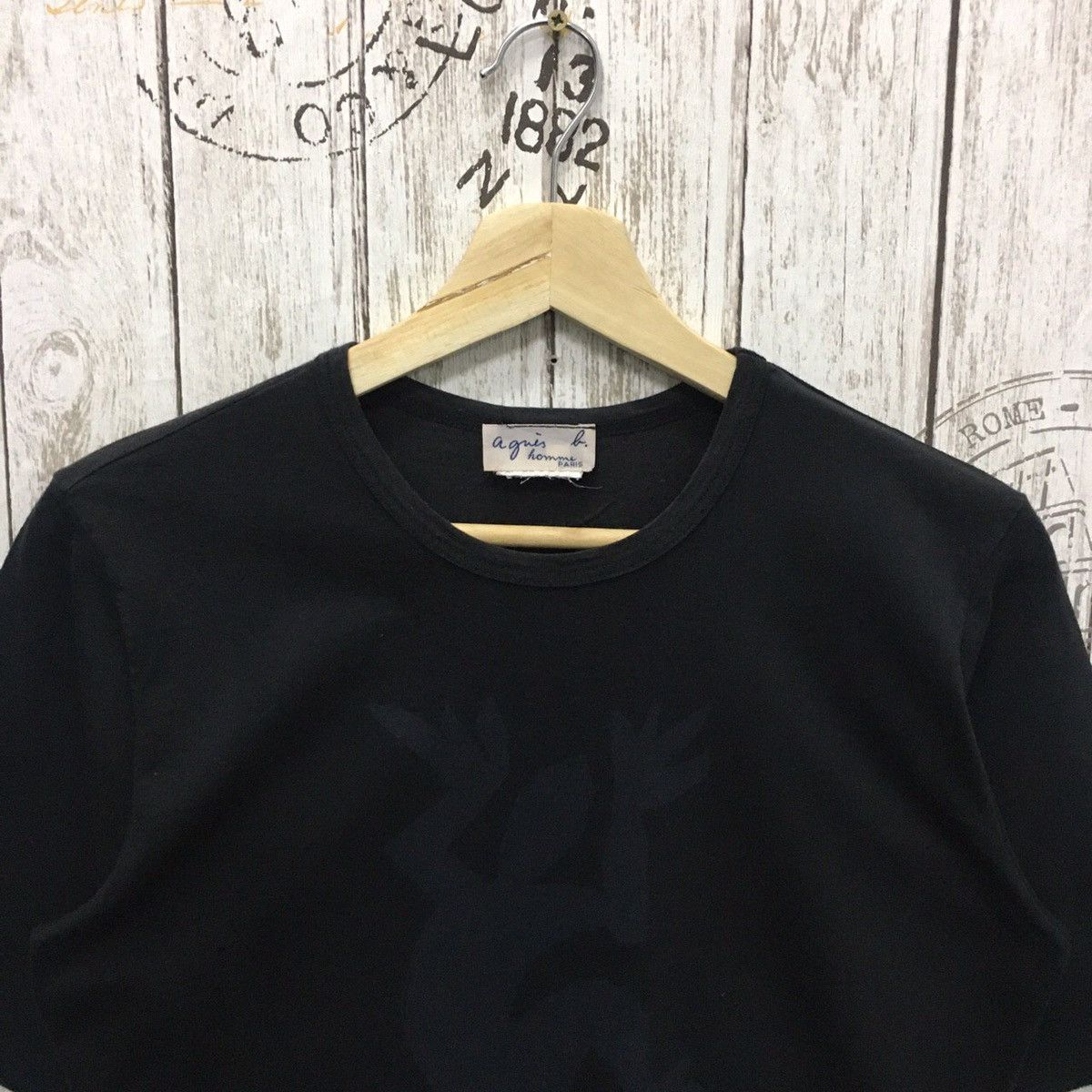 Japanese Brand × agnes b. *🔥Agnes b big printed logo tees tshirt designer Size US S / EU 44-46 / 1 - 3 Thumbnail
