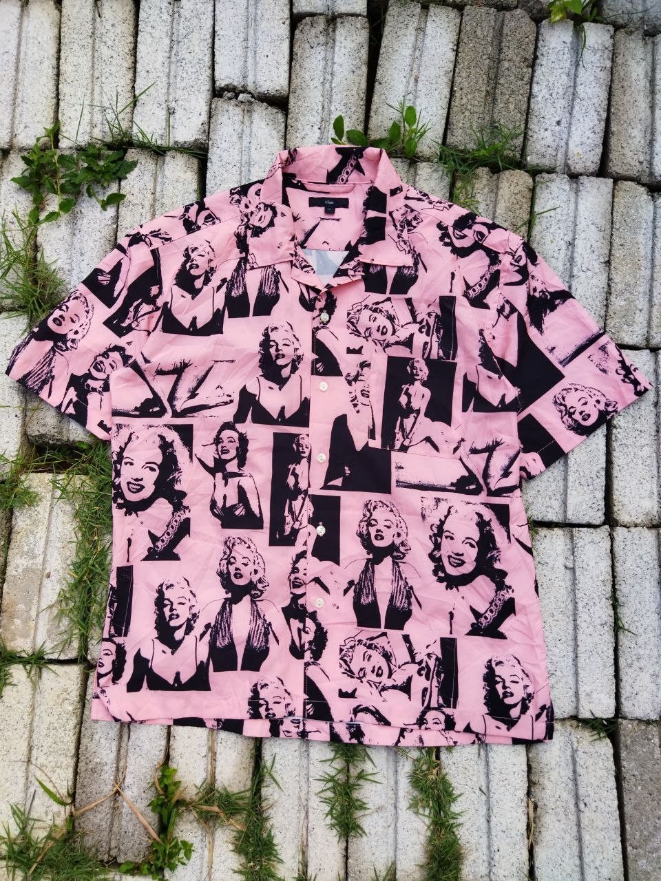 image of ciao Japan X Marilyn Monroe Overprint Shirt in Black Peach, Men's (Size Medium)