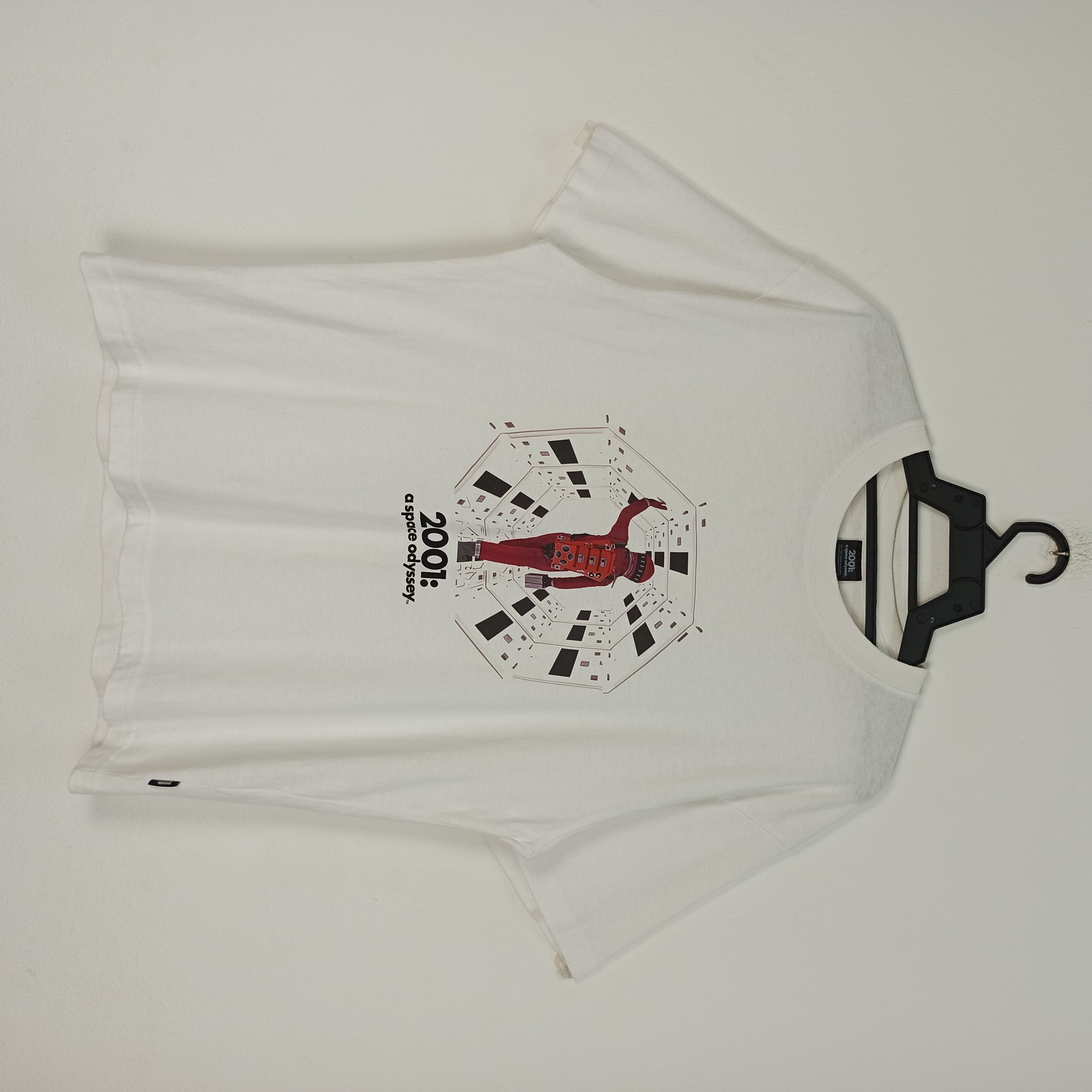 image of Steals Stanley Kubrick 2001: A Space Odyssey Movie Tee in White, Men's (Size Medium)