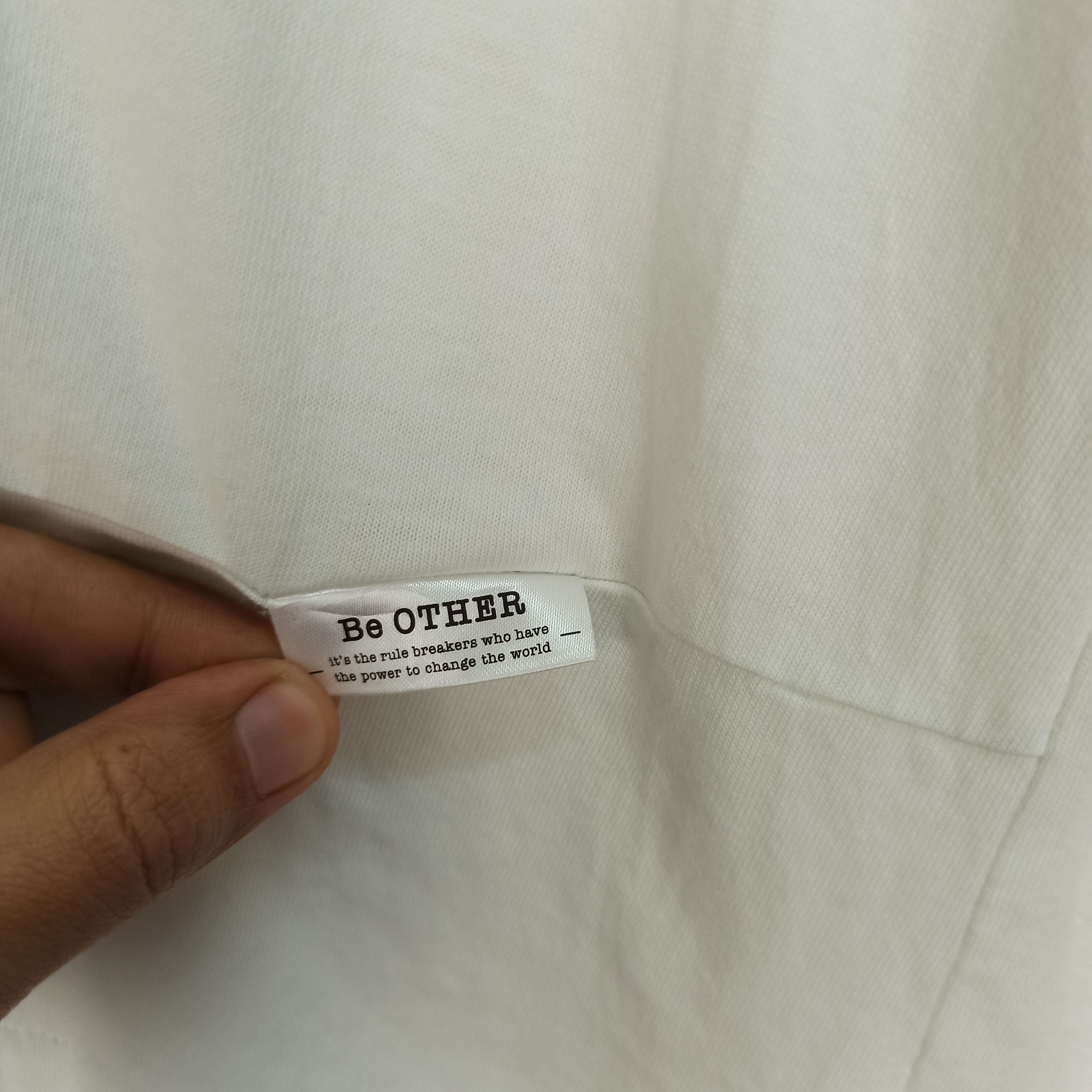 Japanese Brand 🔥STEALS🔥 Pharrell Williams I Am Other Very Rare Tshirt Size US L / EU 52-54 / 3 - 8 Thumbnail