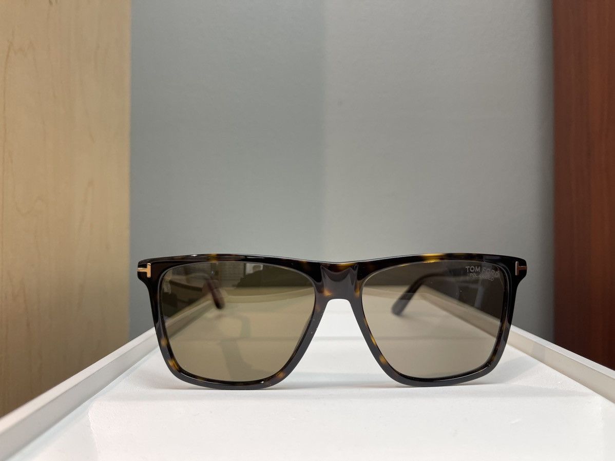 Tom Ford NEW Tom Ford TF832 Polarized Tom Ford Sunglasses Size ONE SIZE - 1 Thumbnail