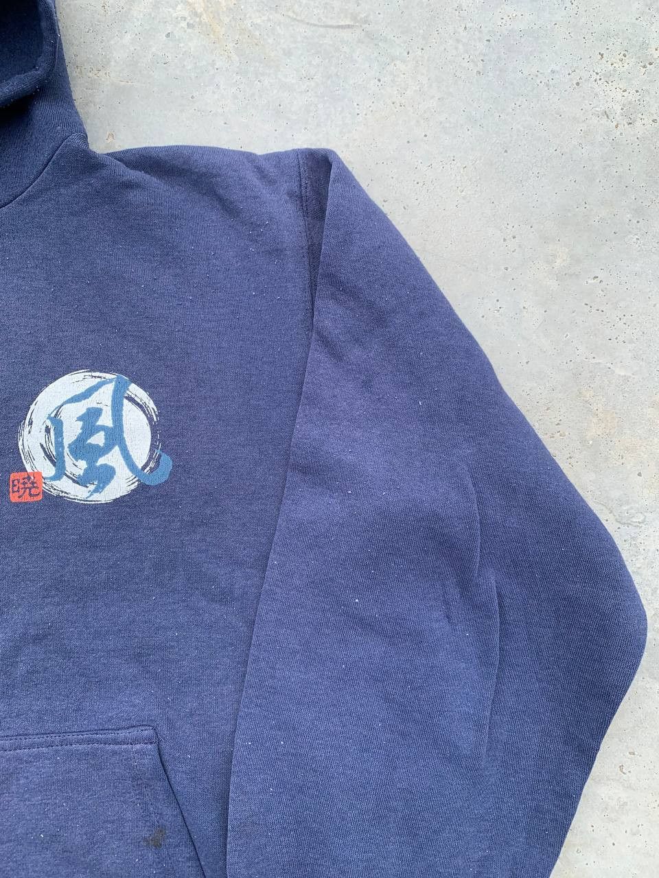 Japanese Brand Vintage Japanese Script Big Logo Sunfaded Hoodie Size US M / EU 48-50 / 2 - 4 Thumbnail