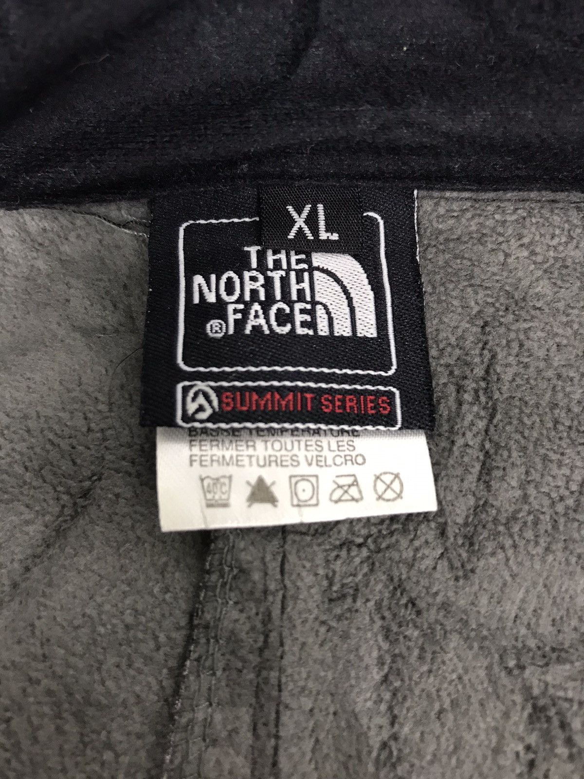 The North Face The North Face Summit Series Windbreaker Zipper Style Size US L / EU 52-54 / 3 - 5 Thumbnail