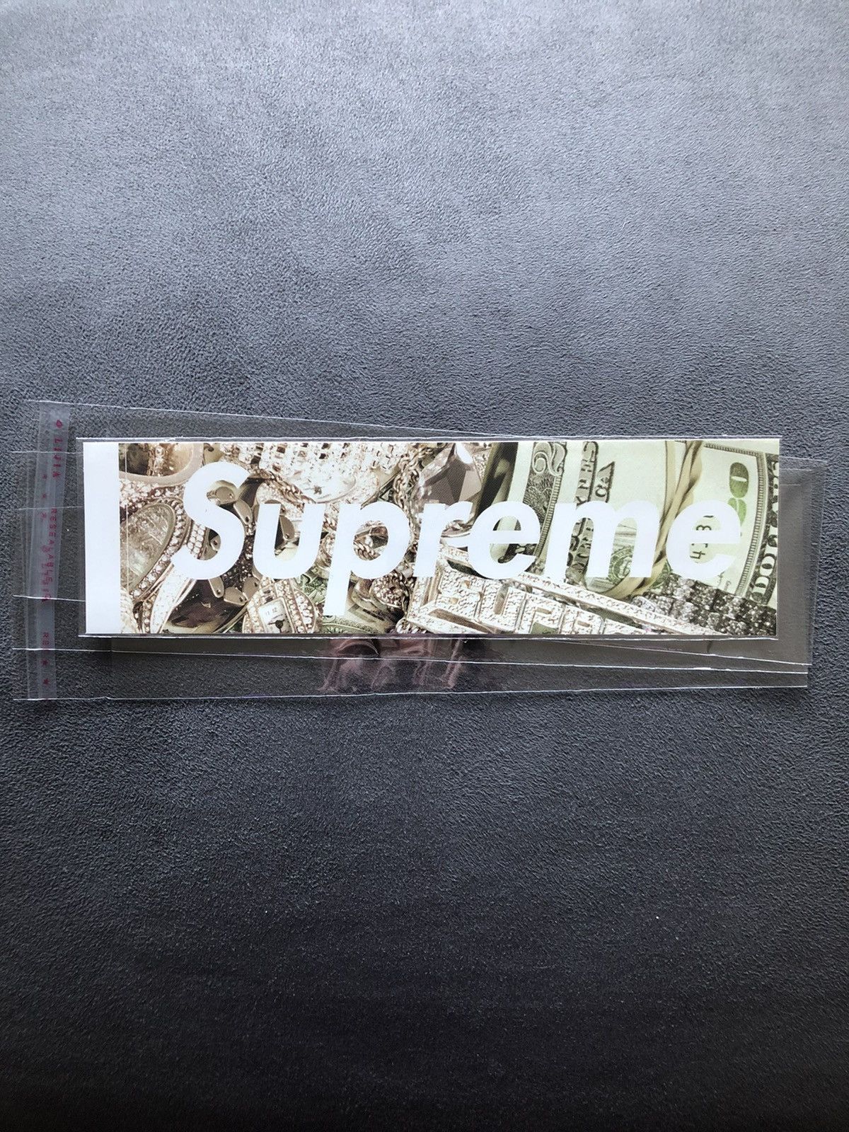 Supreme Protection For Supreme Box logo sticker Size ONE SIZE - 2 Thumbnail