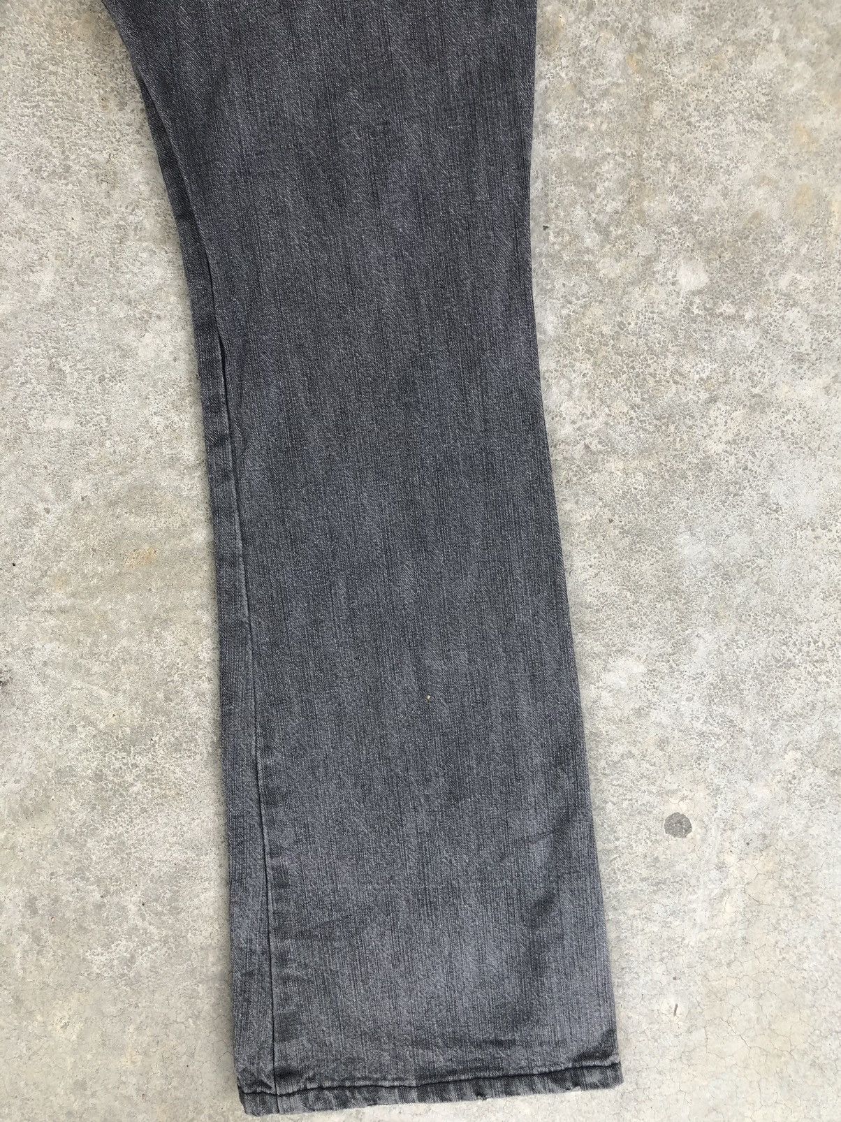 In The Attic In the attic Flared Jeans Distressed Jeans Embroidered Size US 33 - 12 Thumbnail