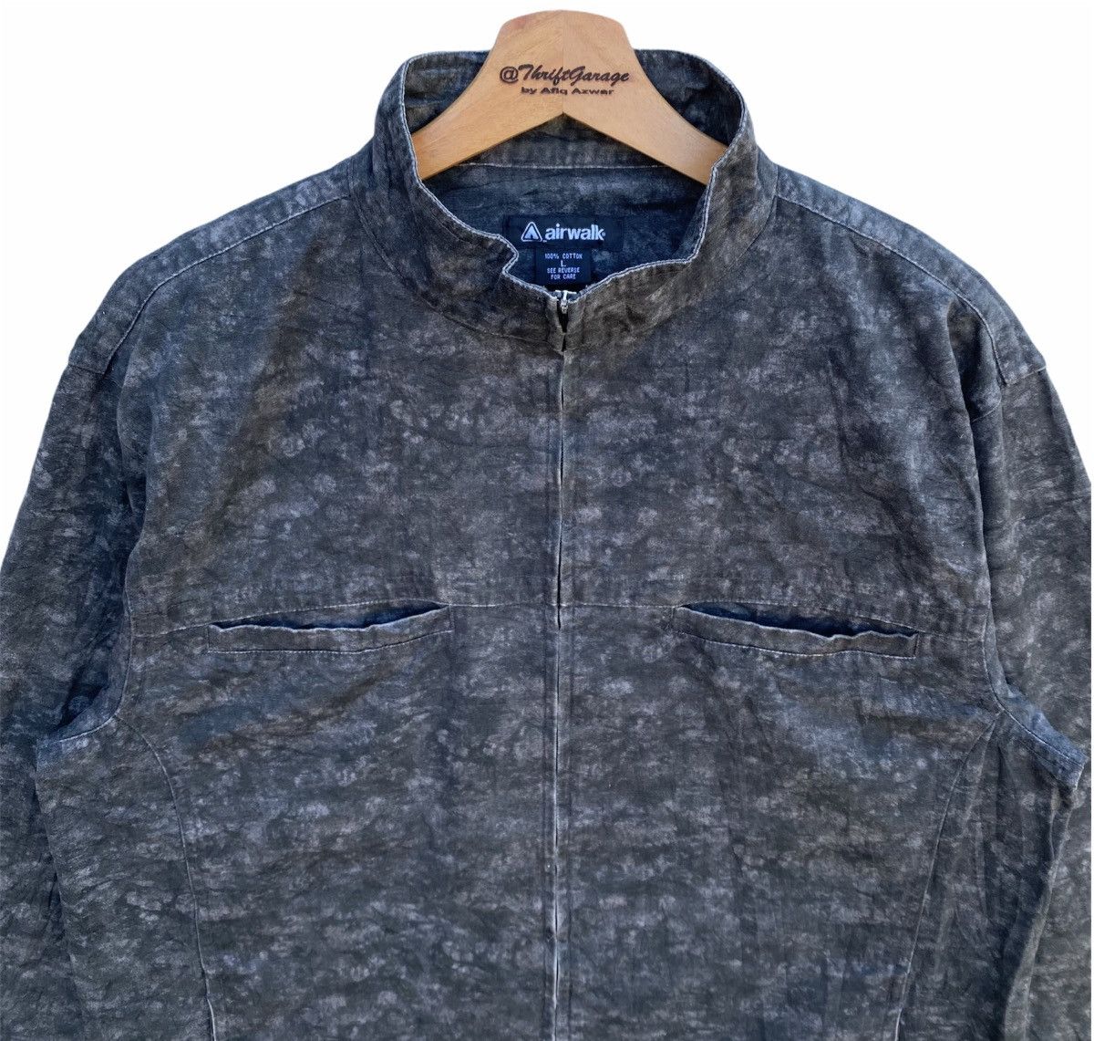 Airwalk × Vintage Vintage Airwalk Overprinted Digital Camouflage Jacket Size US L / EU 52-54 / 3 - 2 Thumbnail