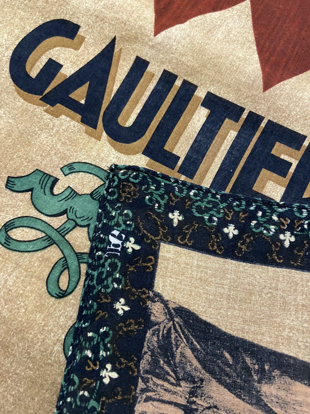 Jean Paul Gaultier Jean Paul Gaultier JPG Handkerchief/Neckerchief/Bandanna Size ONE SIZE - 8 Thumbnail