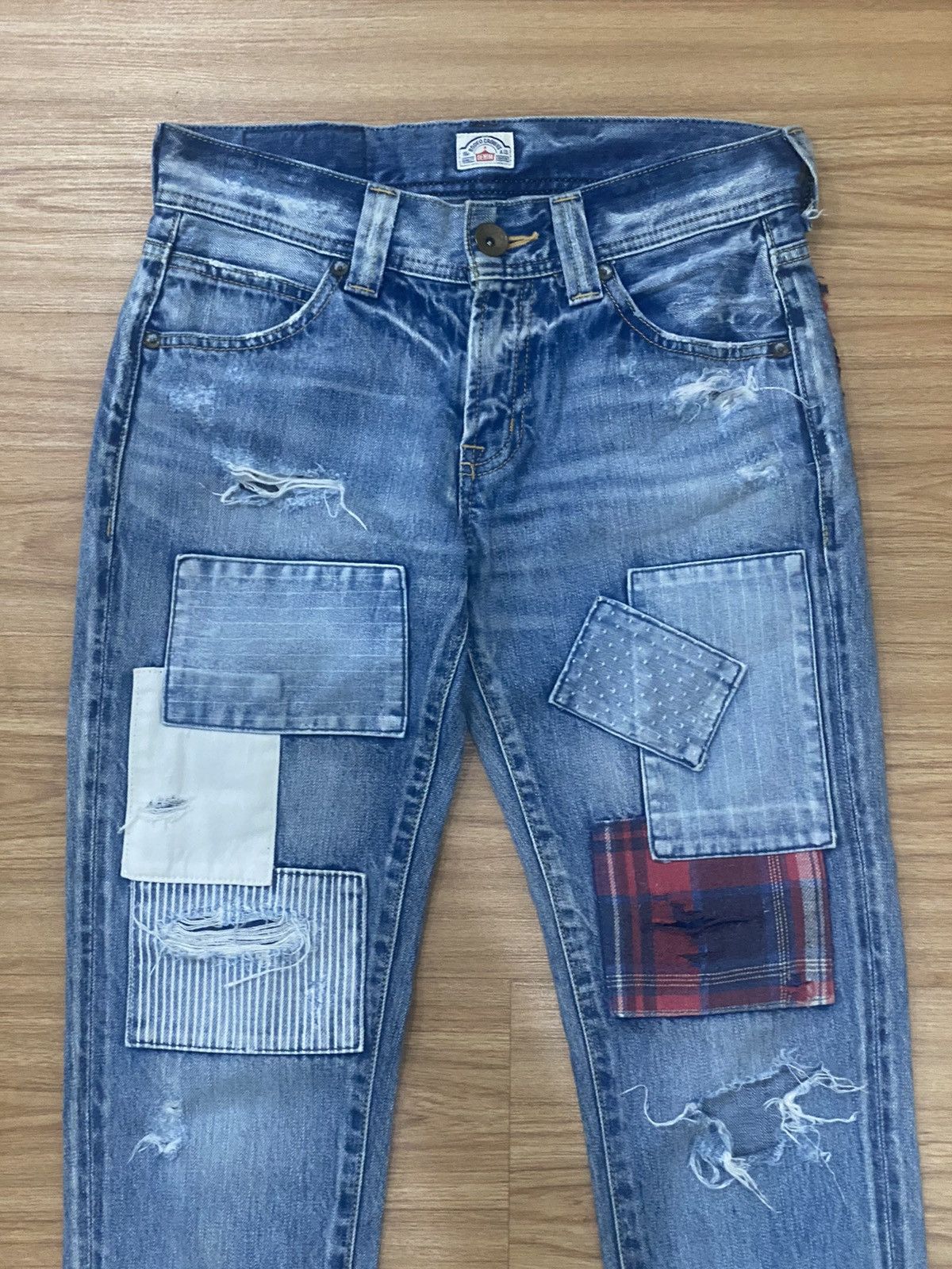 Japanese Brand RODEO CROWNS PATCHWORK DISTRESS DENIME Size US 30 / EU 46 - 2 Thumbnail