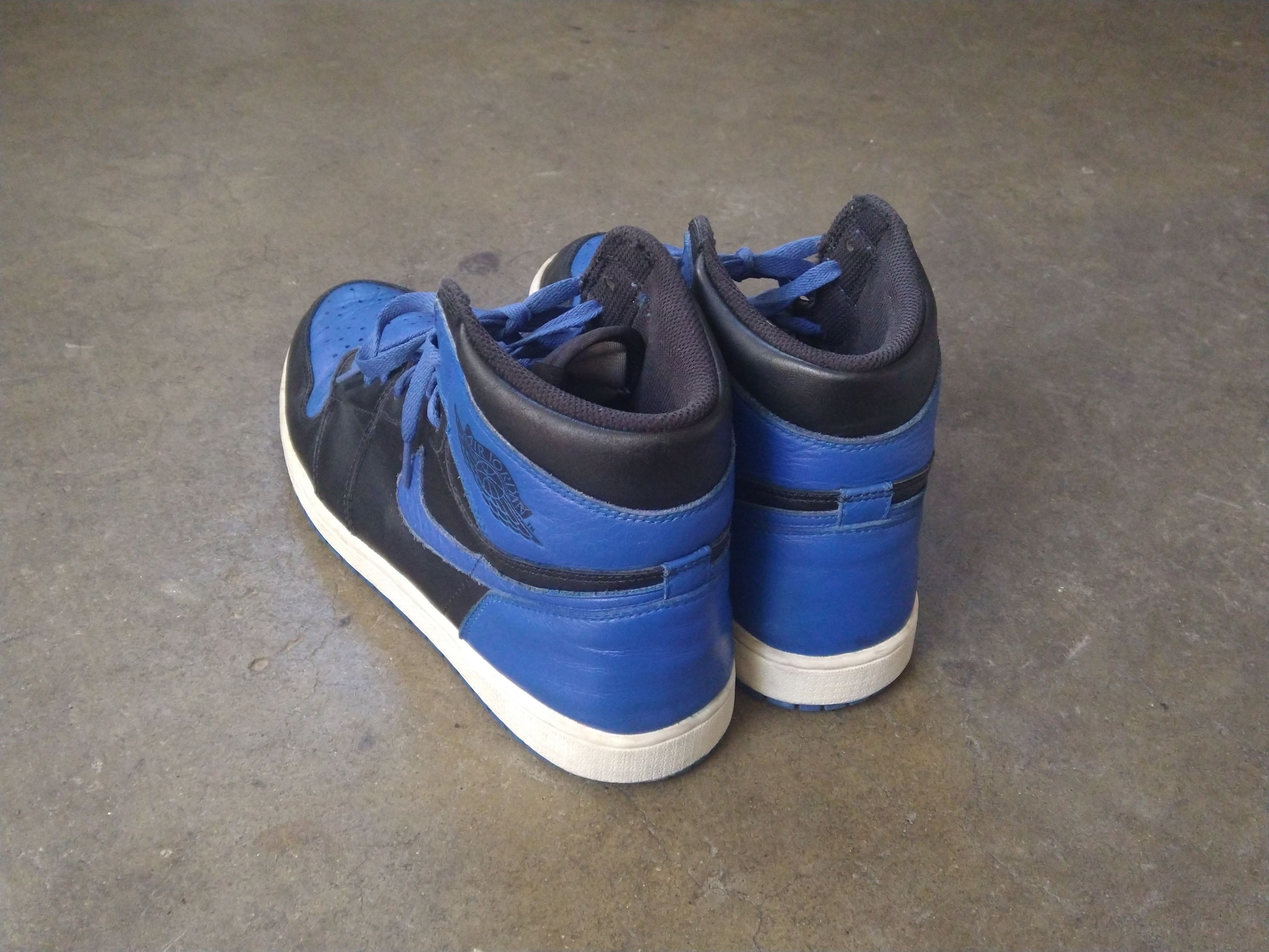 Jordan Brand Nike Air Jordan Retro 1 High OG Royals Size 10.5 555088-007 Size US 10.5 / EU 43-44 - 17 Thumbnail