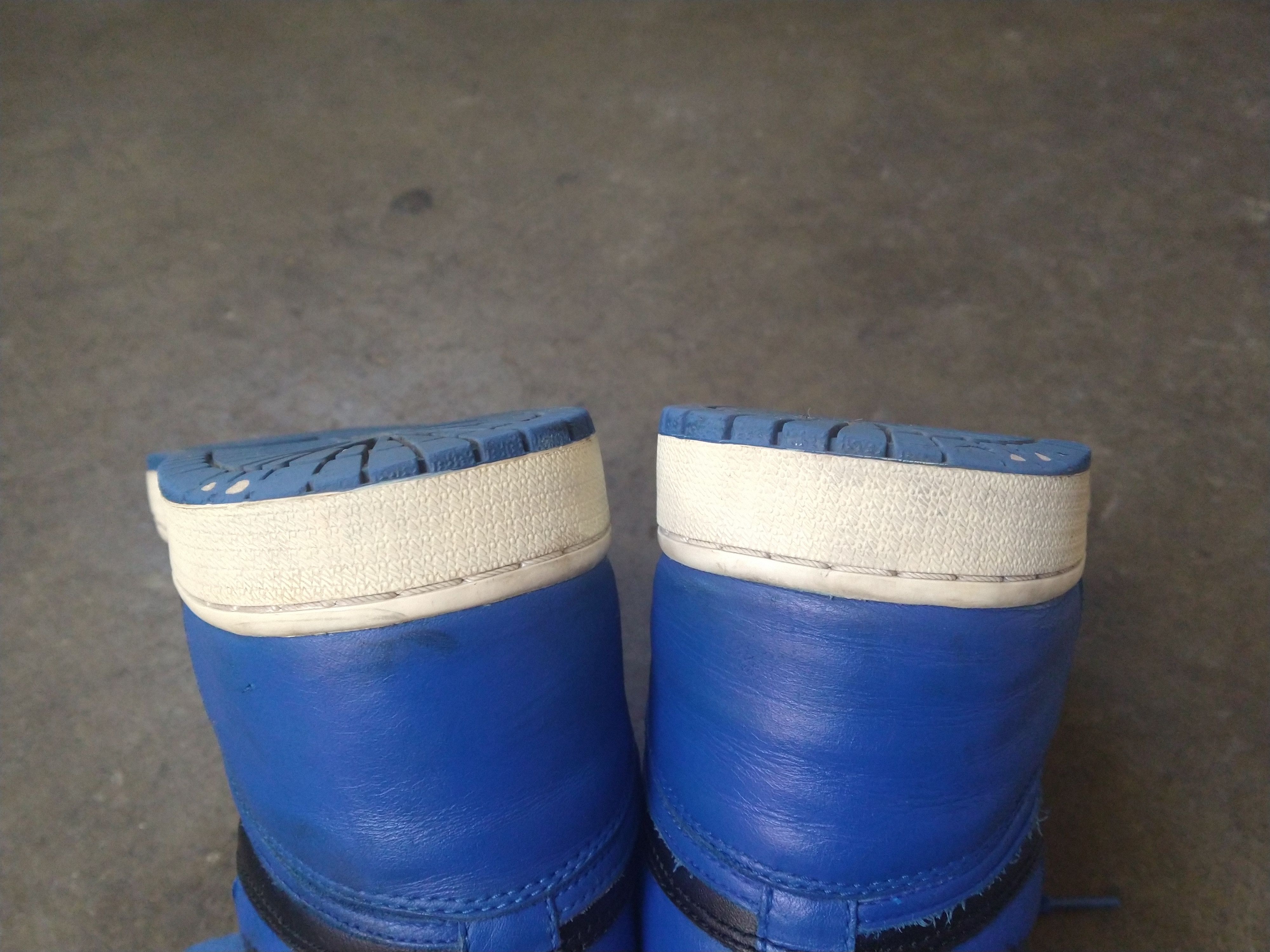 Jordan Brand Nike Air Jordan Retro 1 High OG Royals Size 10.5 555088-007 Size US 10.5 / EU 43-44 - 19 Thumbnail