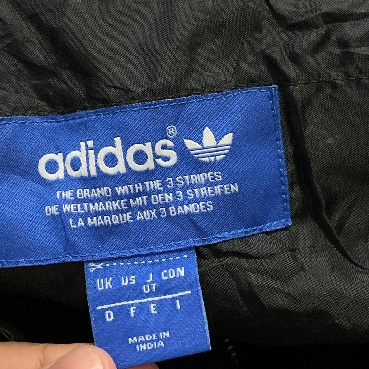 Adidas Adidas with the 3 stripes fishtail style hoodie jacket Size US S / EU 44-46 / 1 - 9 Thumbnail