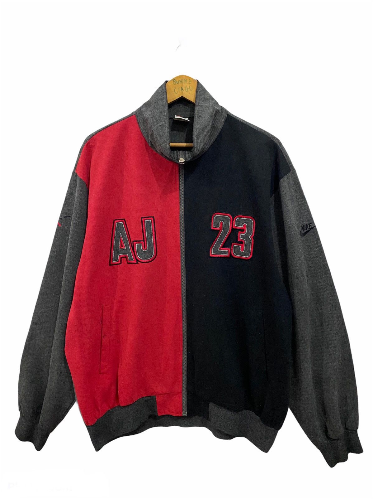 Jordan Brand × Nike × Vintage 🔥VINTAGE NIKE AIR JORDAN SWEATER Size US L / EU 52-54 / 3 - 1 Thumbnail