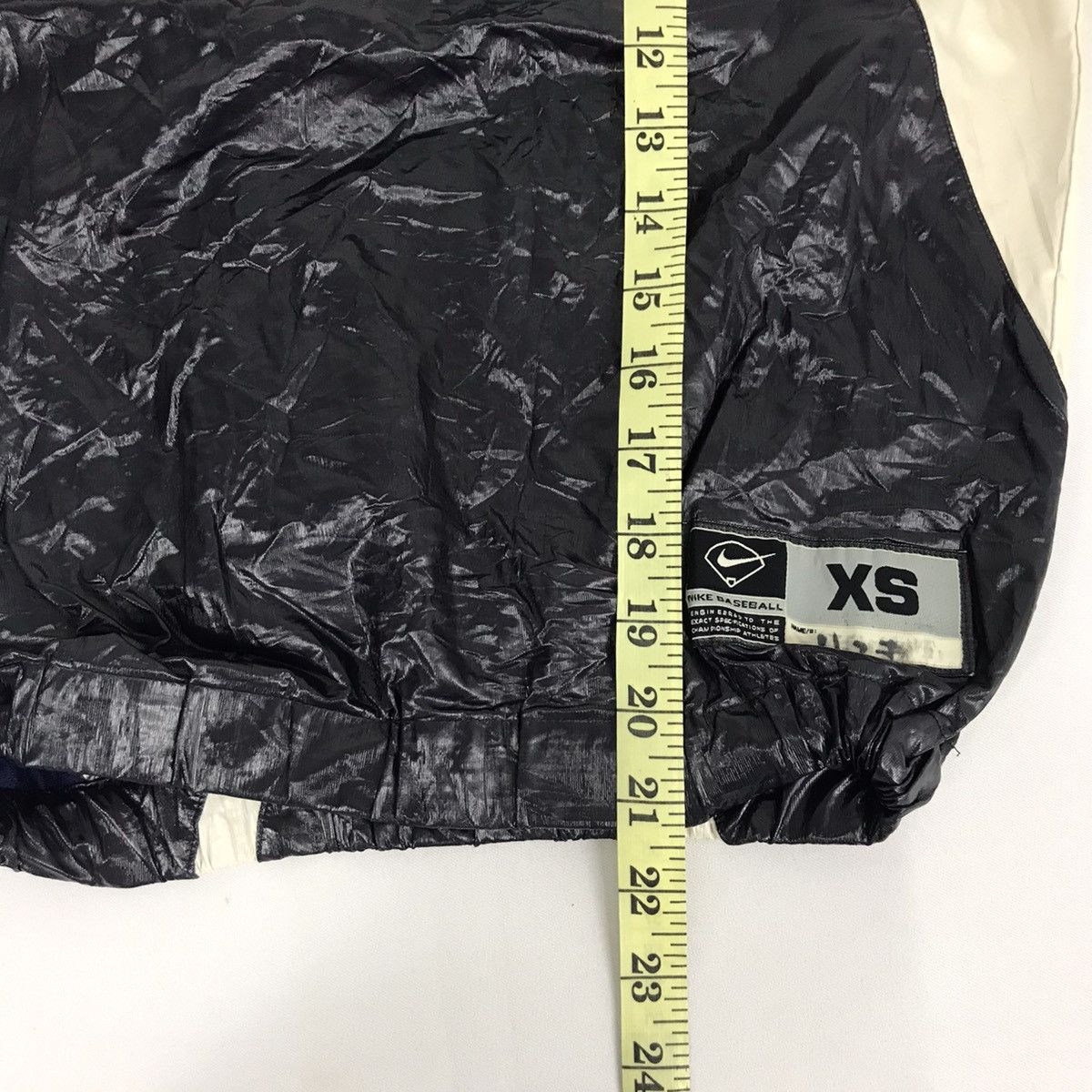 Nike Vintage Nike Baseball Swoosh Big Logo Waterproof Jacket Size M / US 6-8 / IT 42-44 - 7 Thumbnail