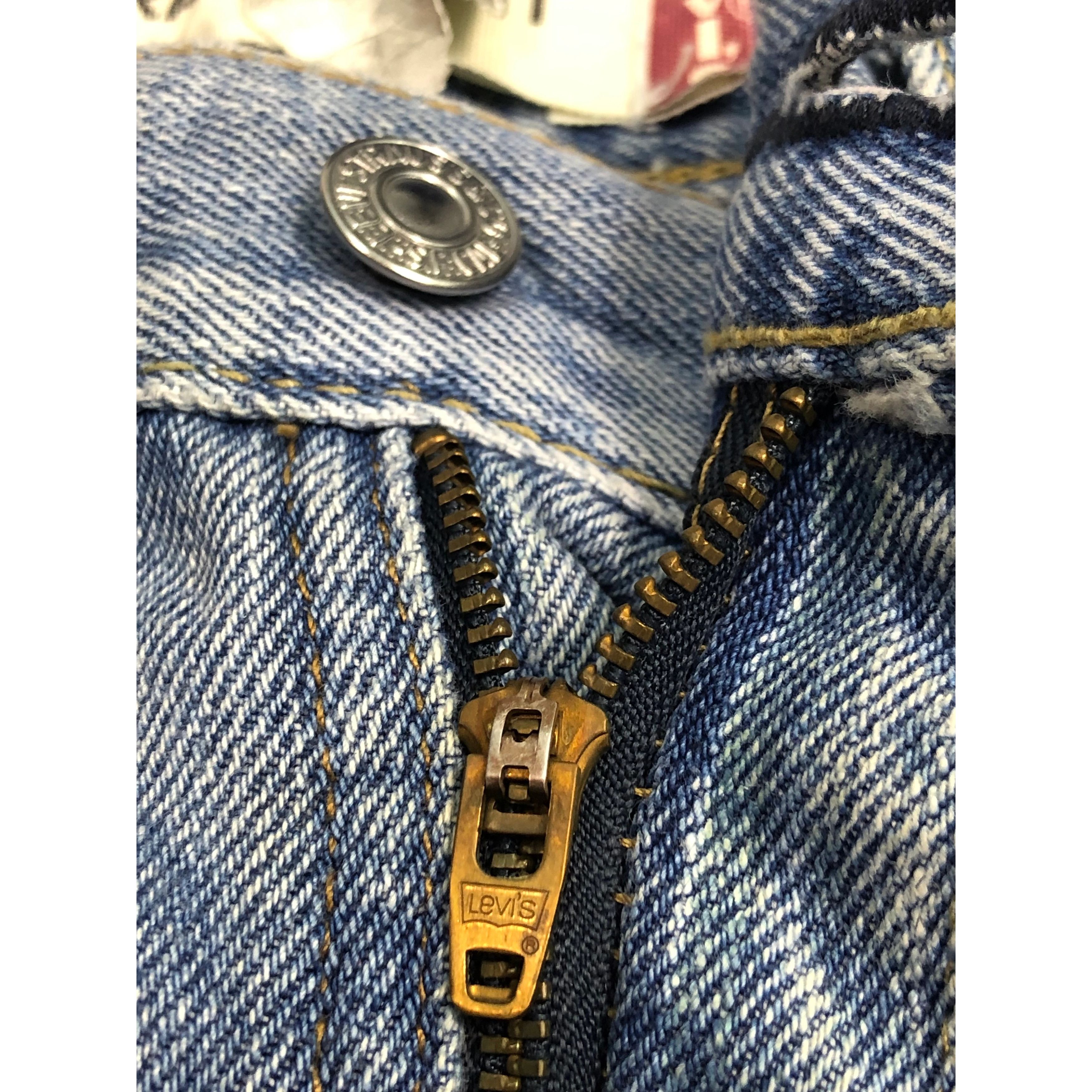 Levi's × Vintage Vintage Levis 505 Regular Fit Faded Denim DP0198 Size US 33 - 8 Thumbnail