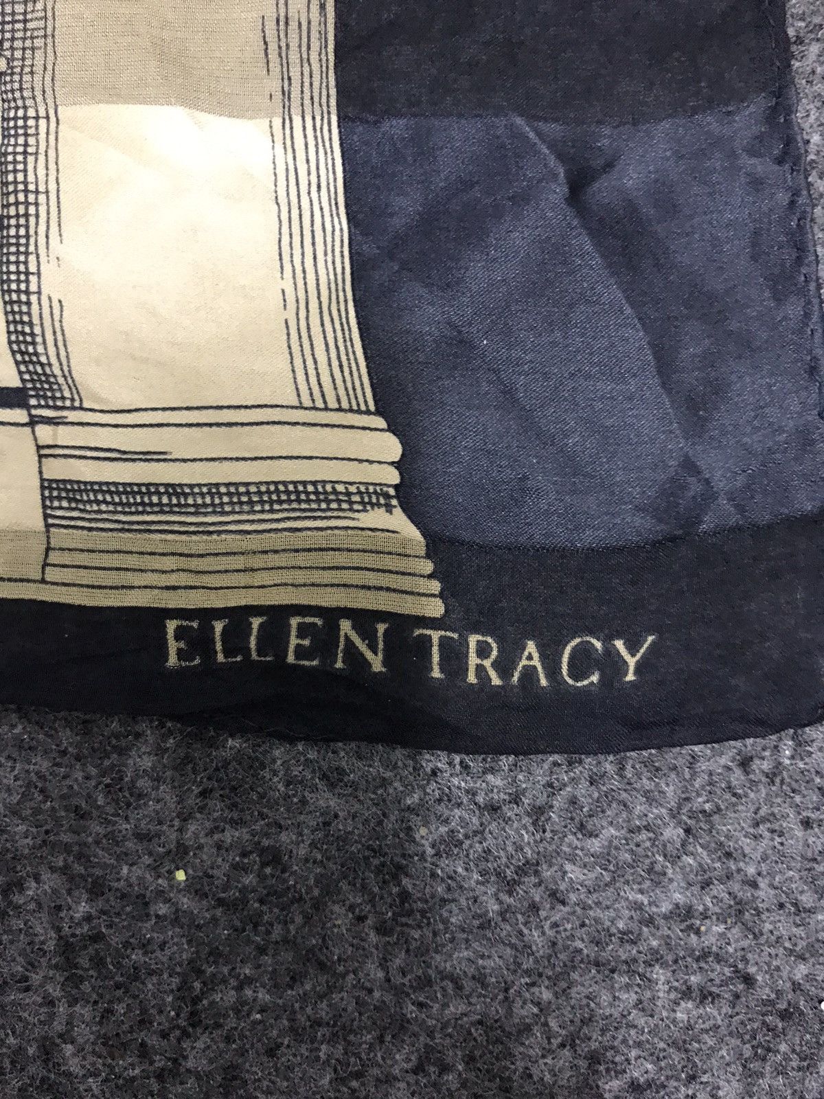 Designer Vintage 90s Ellen Tracy Silk Scarf Baroque Art Design Size ONE SIZE - 5 Thumbnail