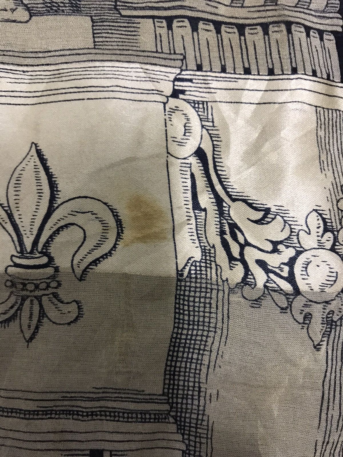 Designer Vintage 90s Ellen Tracy Silk Scarf Baroque Art Design Size ONE SIZE - 6 Thumbnail