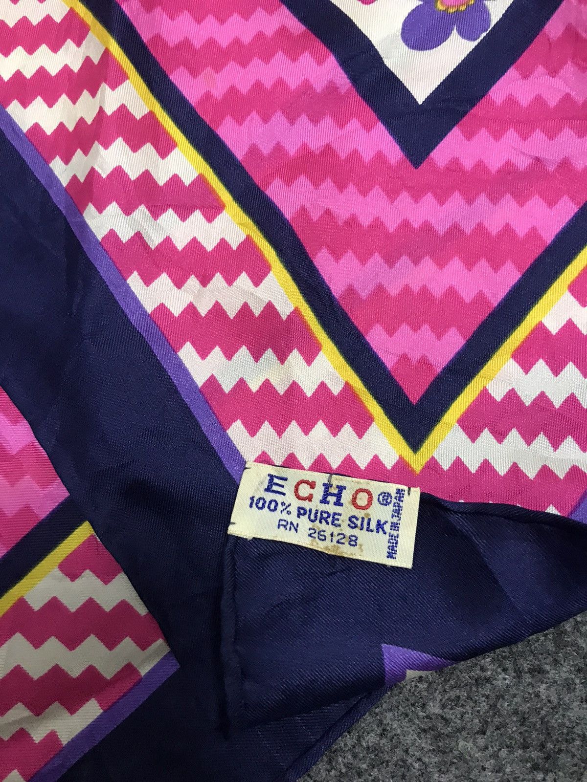 Other Vintage 90s Echo Geometry Floral Silk Scarf Japan Baroque Size ONE SIZE - 4 Thumbnail