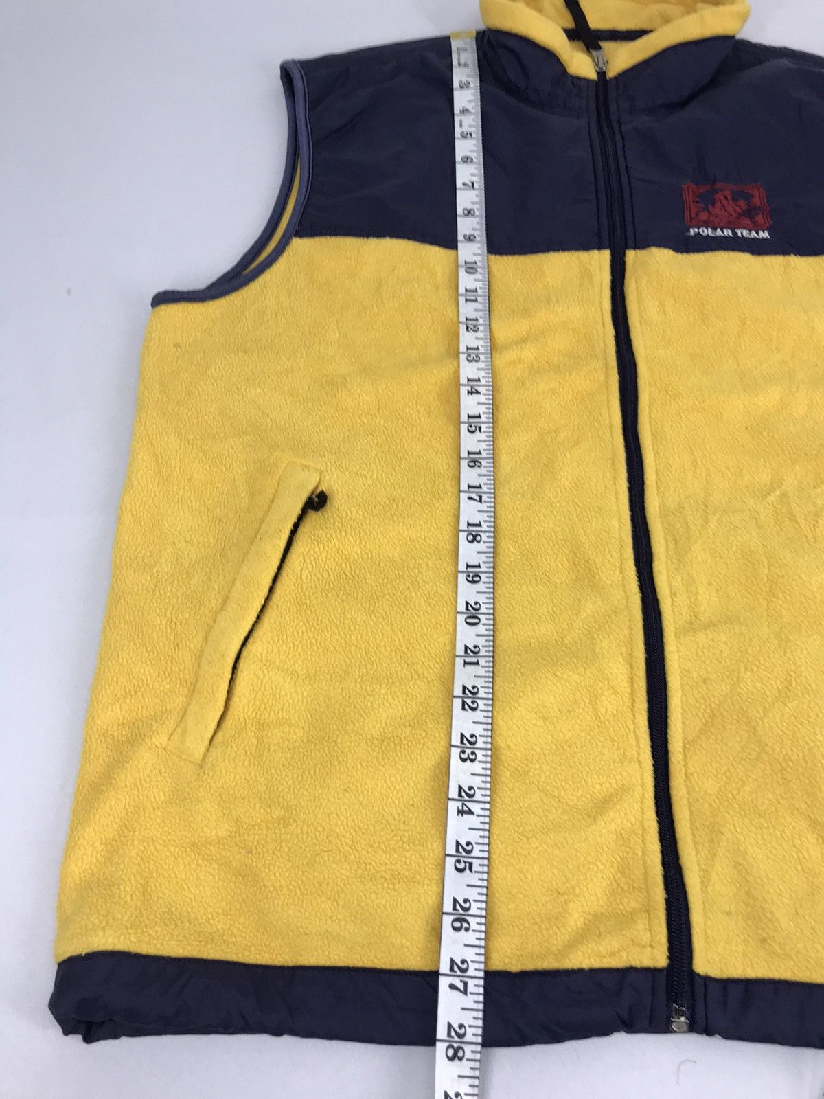 Disney Vintage Tokyo Disneyland Mickey Mouse Polar Team Fleece Size US XL / EU 56 / 4 - 10 Thumbnail