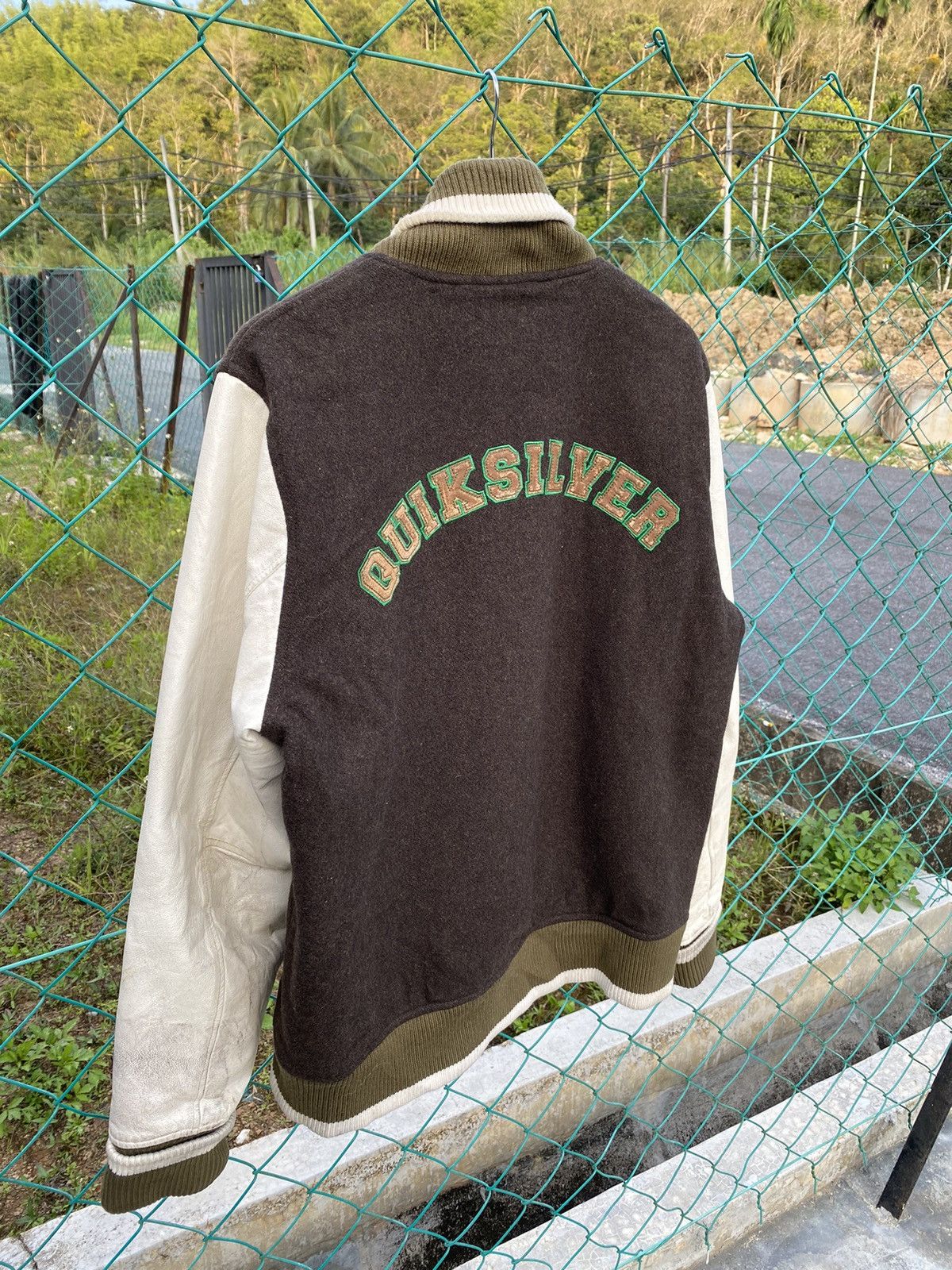 Quiksilver Vintage Quiksilver Varsity Jacket Size US L / EU 52-54 / 3 - 2 Thumbnail