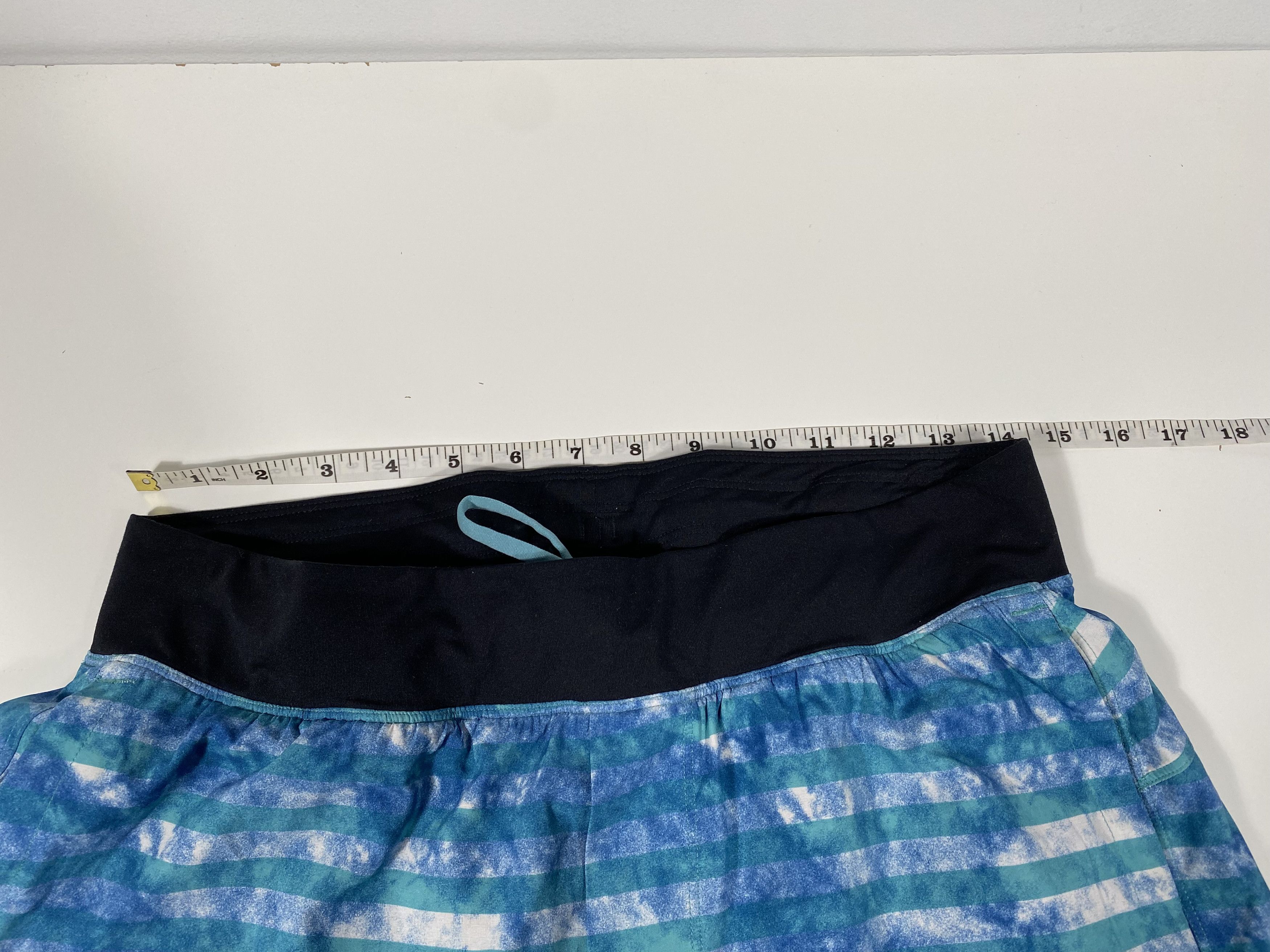 Lululemon Lululemon Lightweight Lined Running Shorts 28x9.5 Blue Size US 28 / EU 44 - 5 Thumbnail