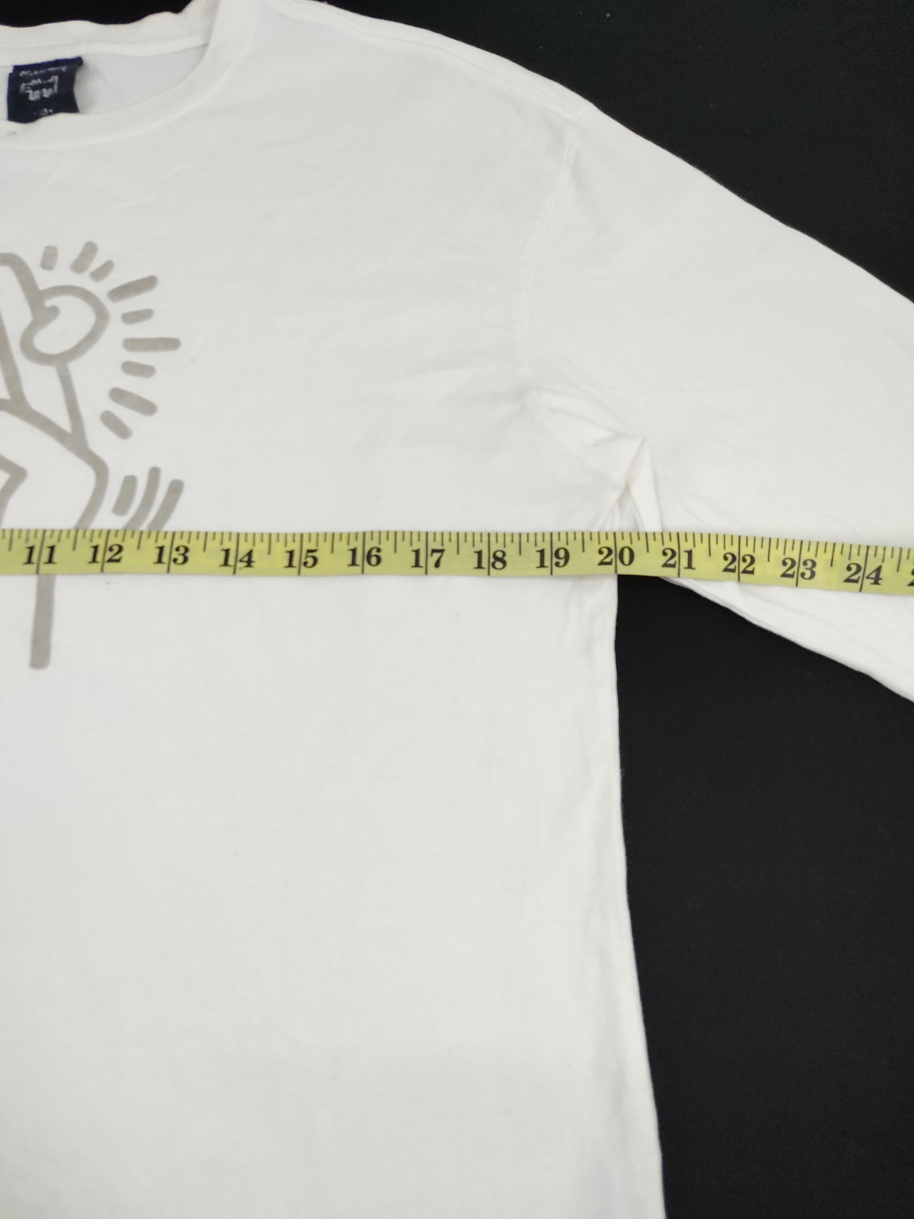Japanese Brand Keith Haring Folded Peace Finger Logo Pop Art Long Sleeve Size US M / EU 48-50 / 2 - 12 Thumbnail