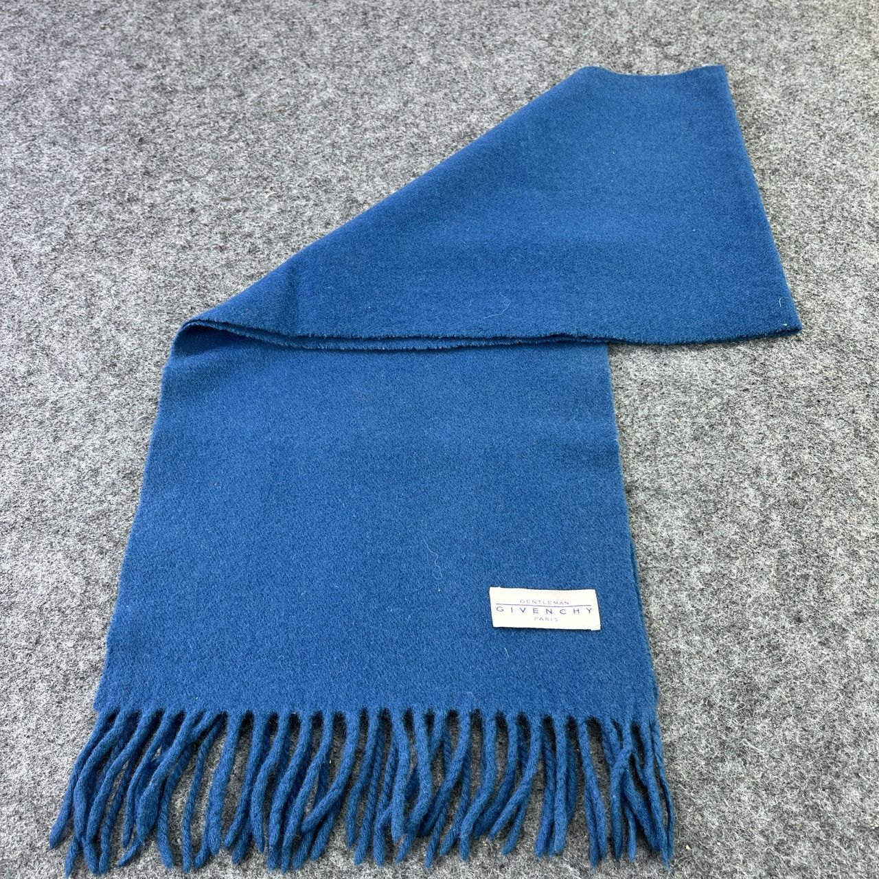 Vintage GIVENCHY PLAIN SCARVES / MUFFLER / NECKWEAR T466 Size ONE SIZE - 3 Thumbnail