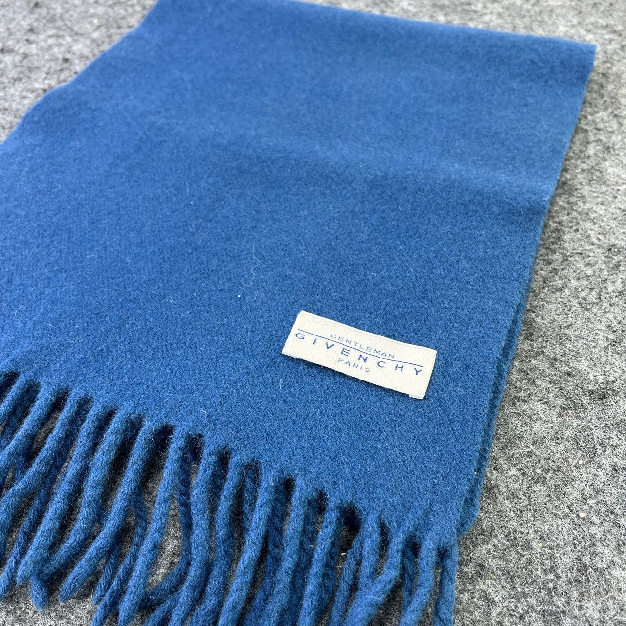 Vintage GIVENCHY PLAIN SCARVES / MUFFLER / NECKWEAR T466 Size ONE SIZE - 5 Thumbnail