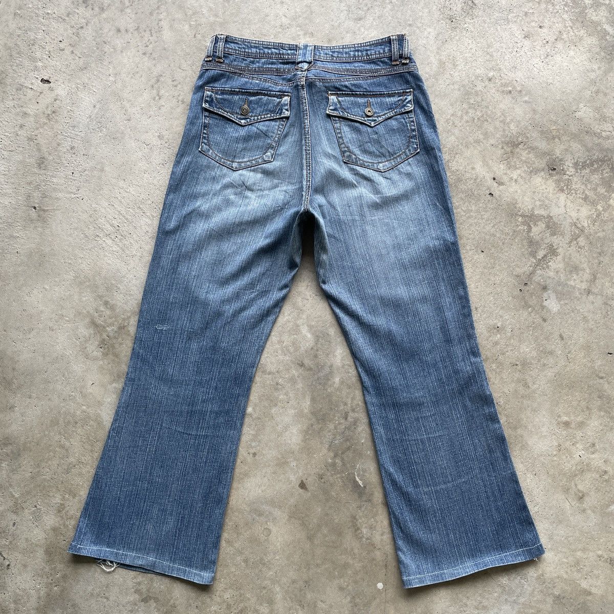 Japanese Brand Japanese Vintage Faded FLARE Denim Jeans Pants Distressed Size US 32 / EU 48 - 10 Thumbnail