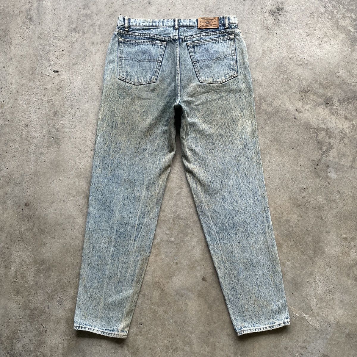 Big John × Jean Vintage Big John Faded Asics Wash Denim Jeans Pants W35 Size US 35 - 13 Thumbnail