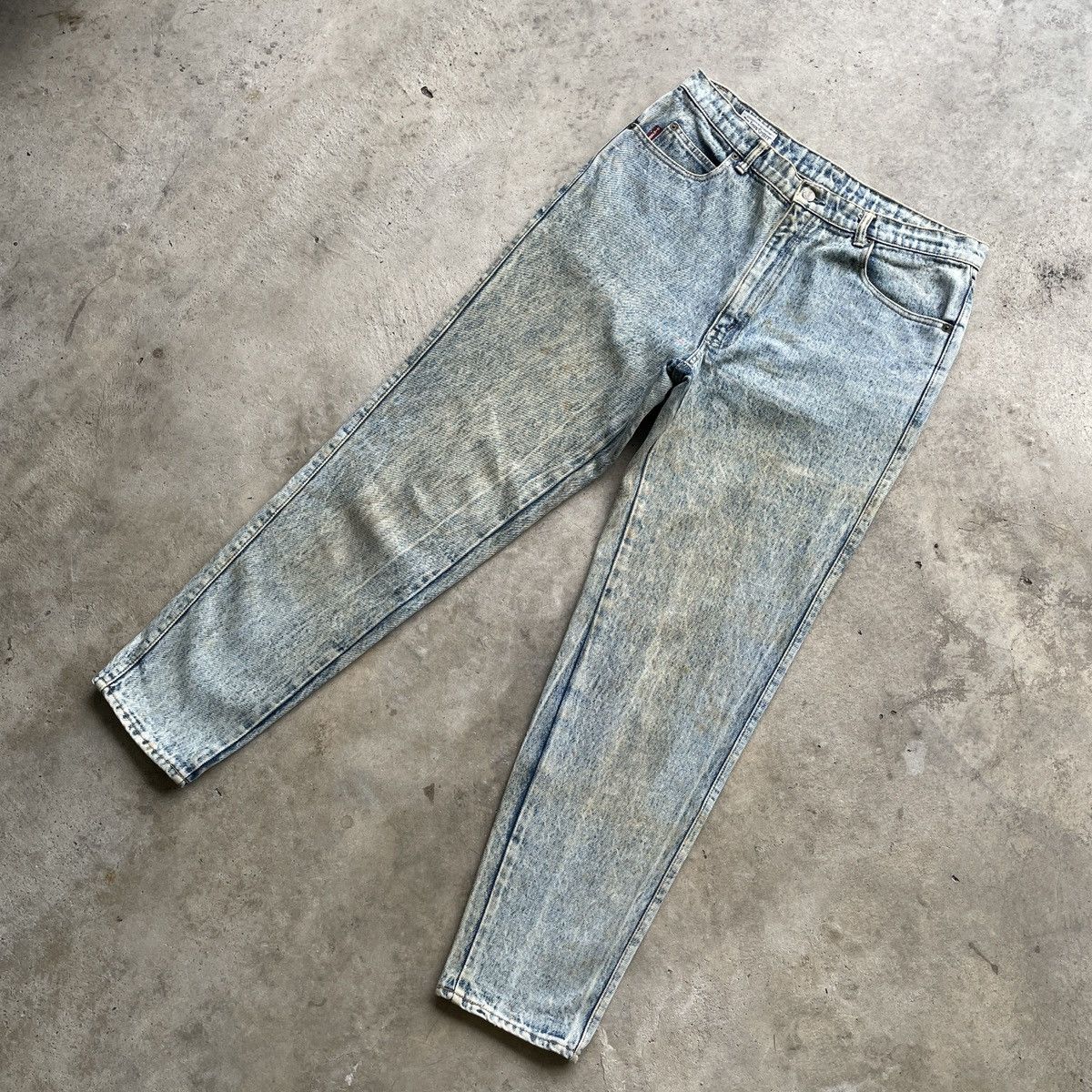 Big John × Jean Vintage Big John Faded Asics Wash Denim Jeans Pants W35 Size US 35 - 2 Thumbnail