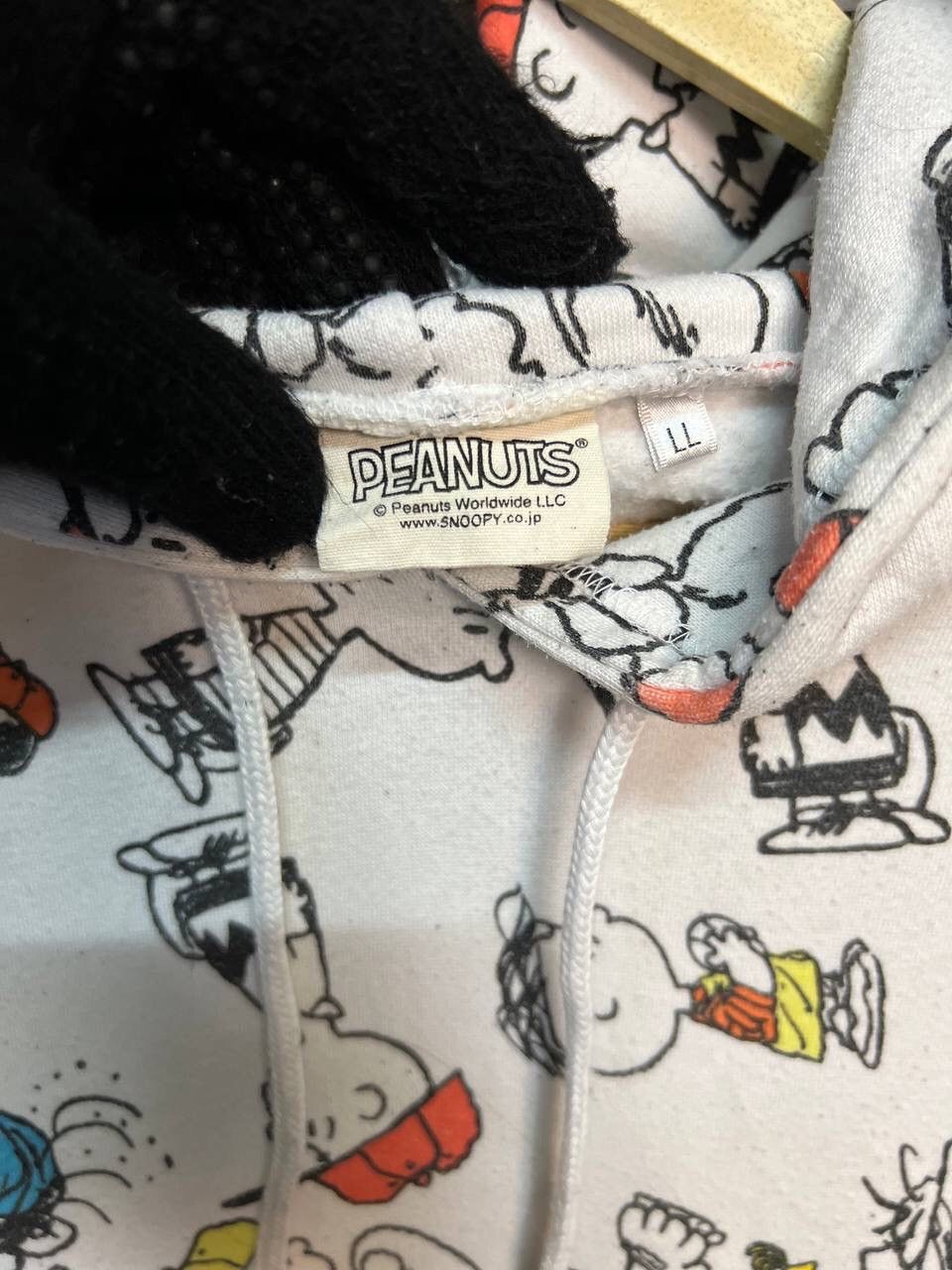 Peanuts VINTAGE PEANUTS FULLPRINT HOODIES Size US L / EU 52-54 / 3 - 6 Thumbnail