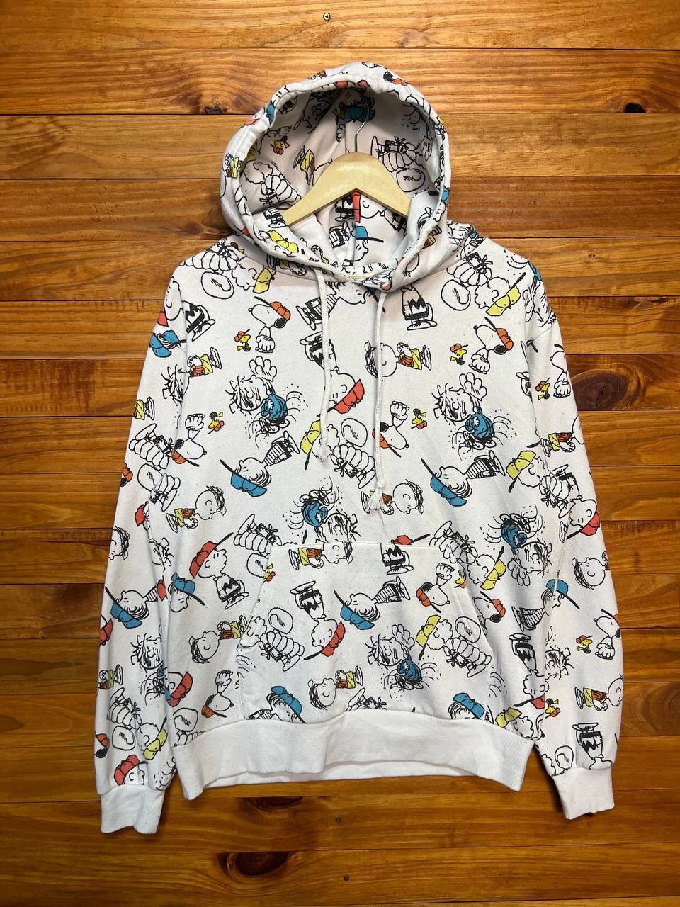 image of Vintage Peanuts Fullprint Hoodies in White, Men's (Size Large)